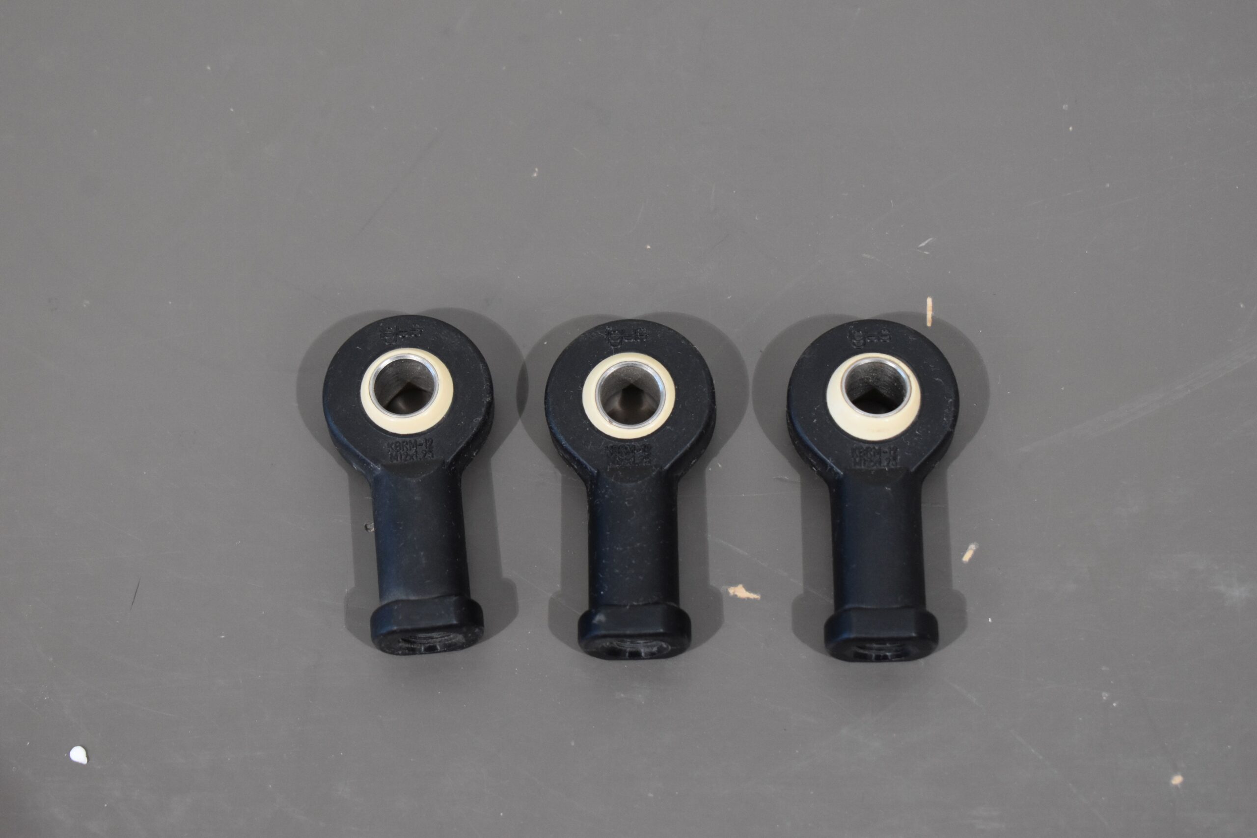 Igus Gelenkkopf 3er-Set KBRM 12x1,25 – Bild 3