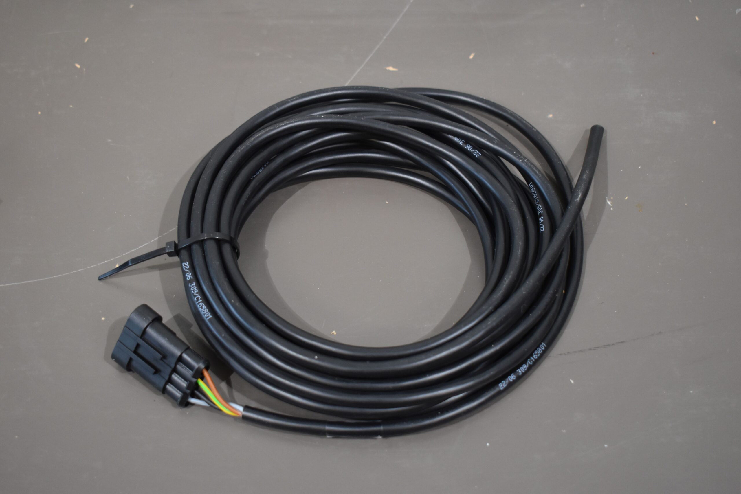 AL-KO Verteiler für elektrische Hubstützen HY4 MB – Bild 12