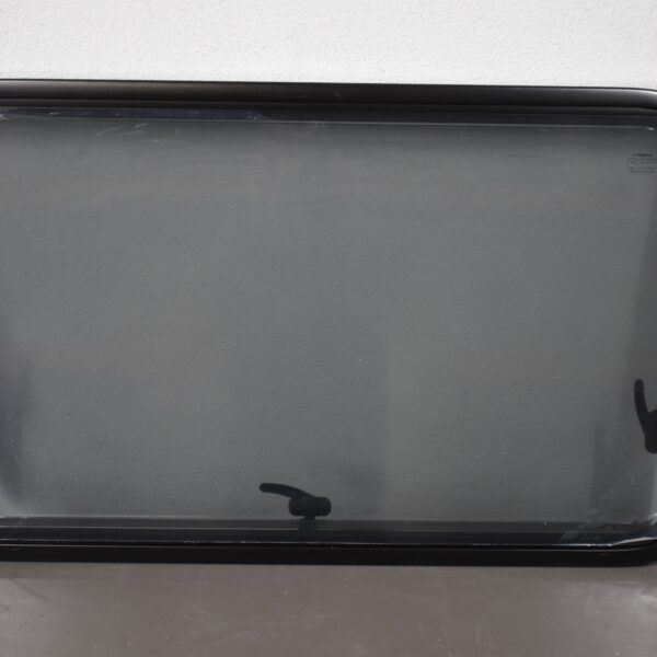 Alternative view of Dometic S7P Ausstellfenster 900x520mm