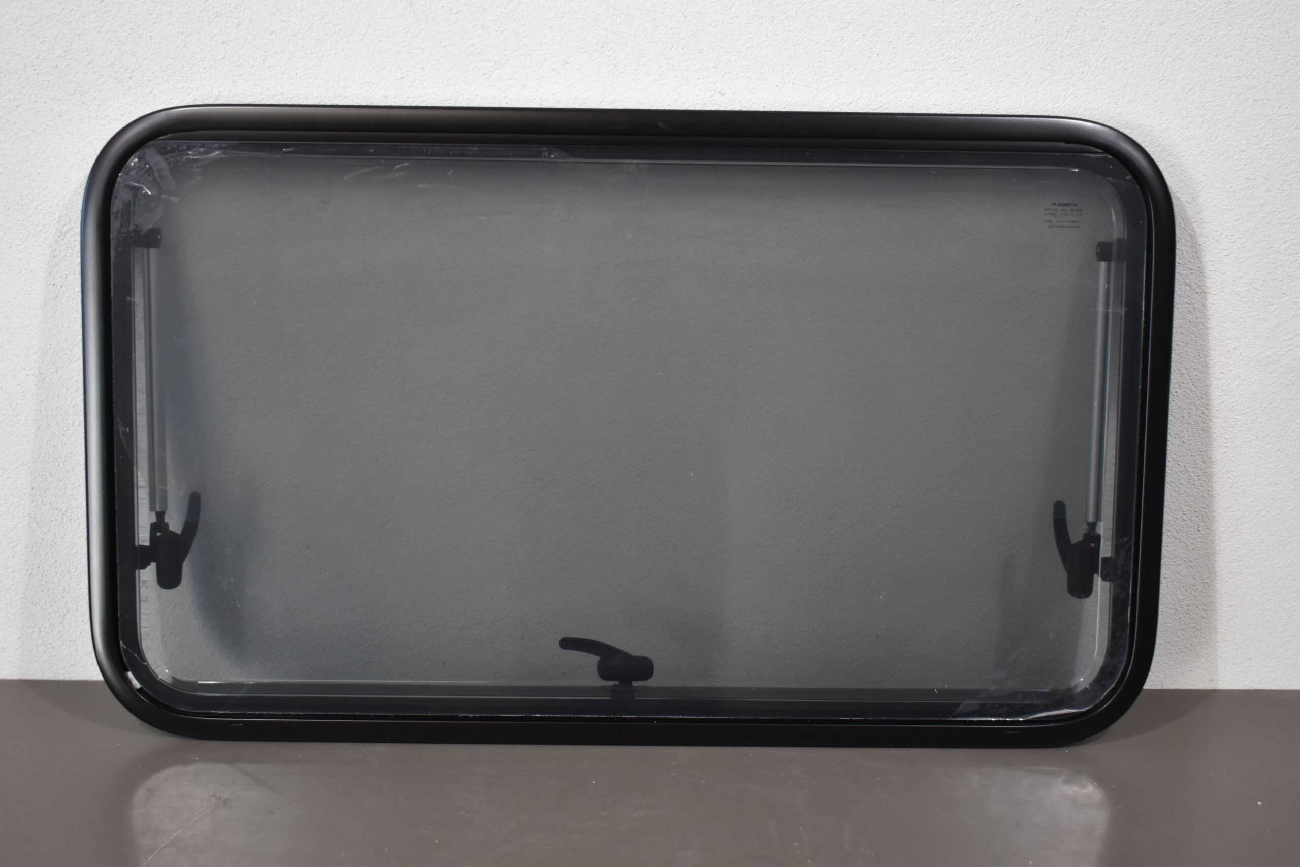 Dometic S7P Ausstellfenster 900x520mm – Bild 2