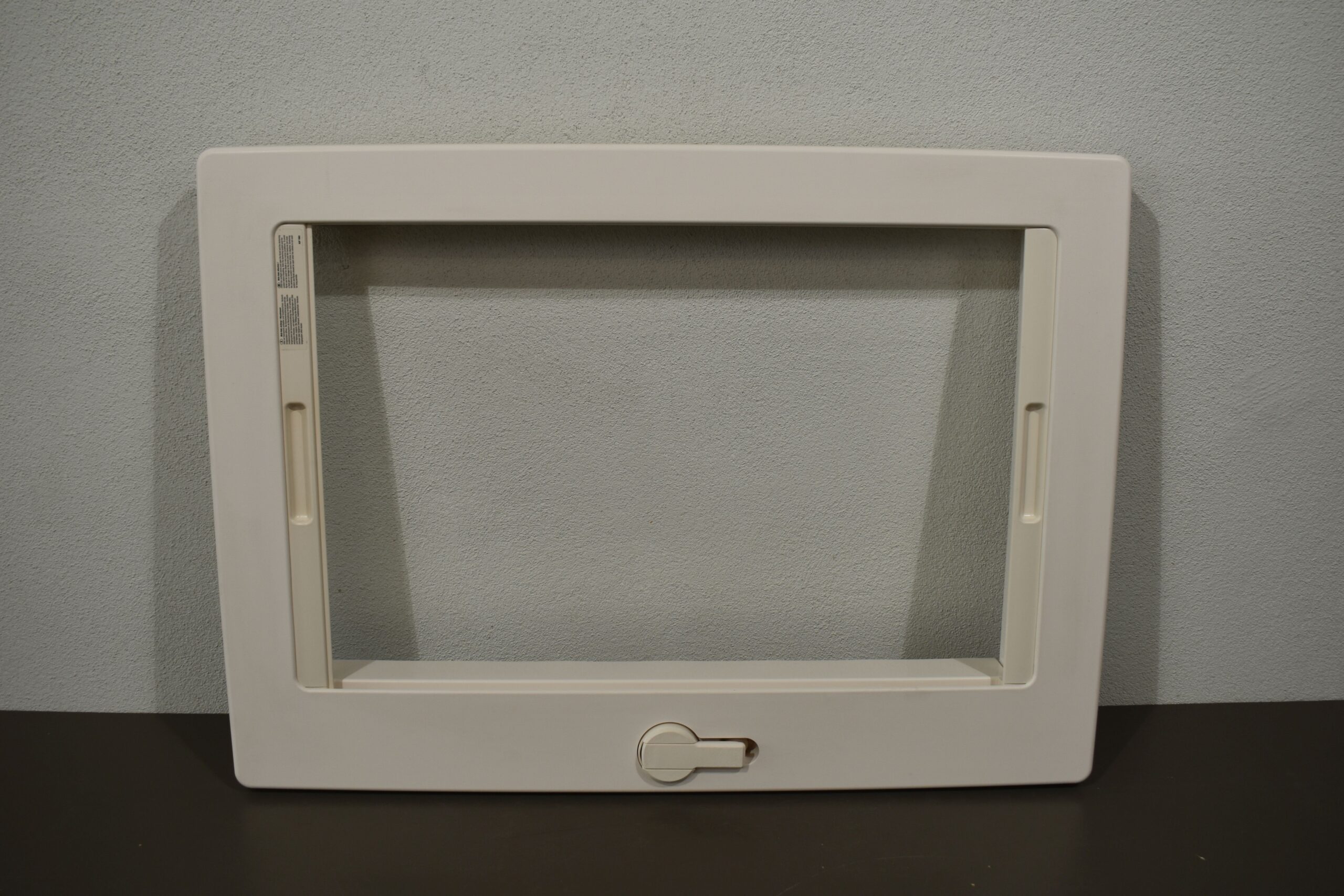 Dometic Midi Heki Innenrahmen für Dachhaube 700x500mm – Bild 2