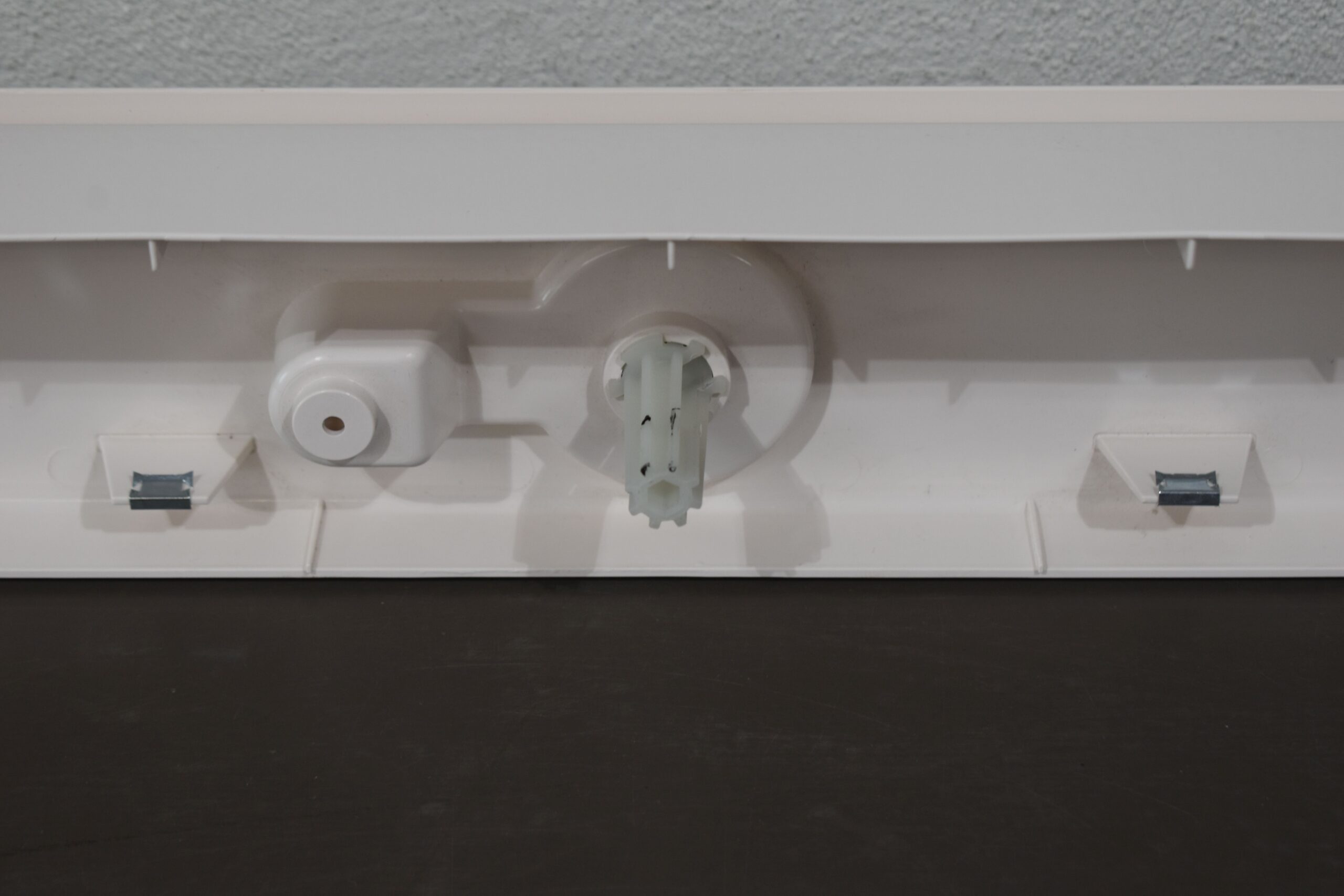 Dometic Midi Heki Innenrahmen für Dachhaube 700x500mm – Bild 8