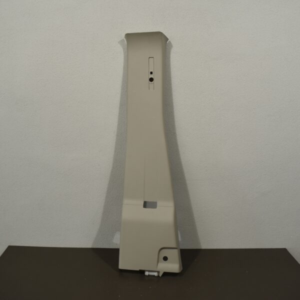 Alternative view of Original Fiat Kunststoffverkleidung B-Säule; links