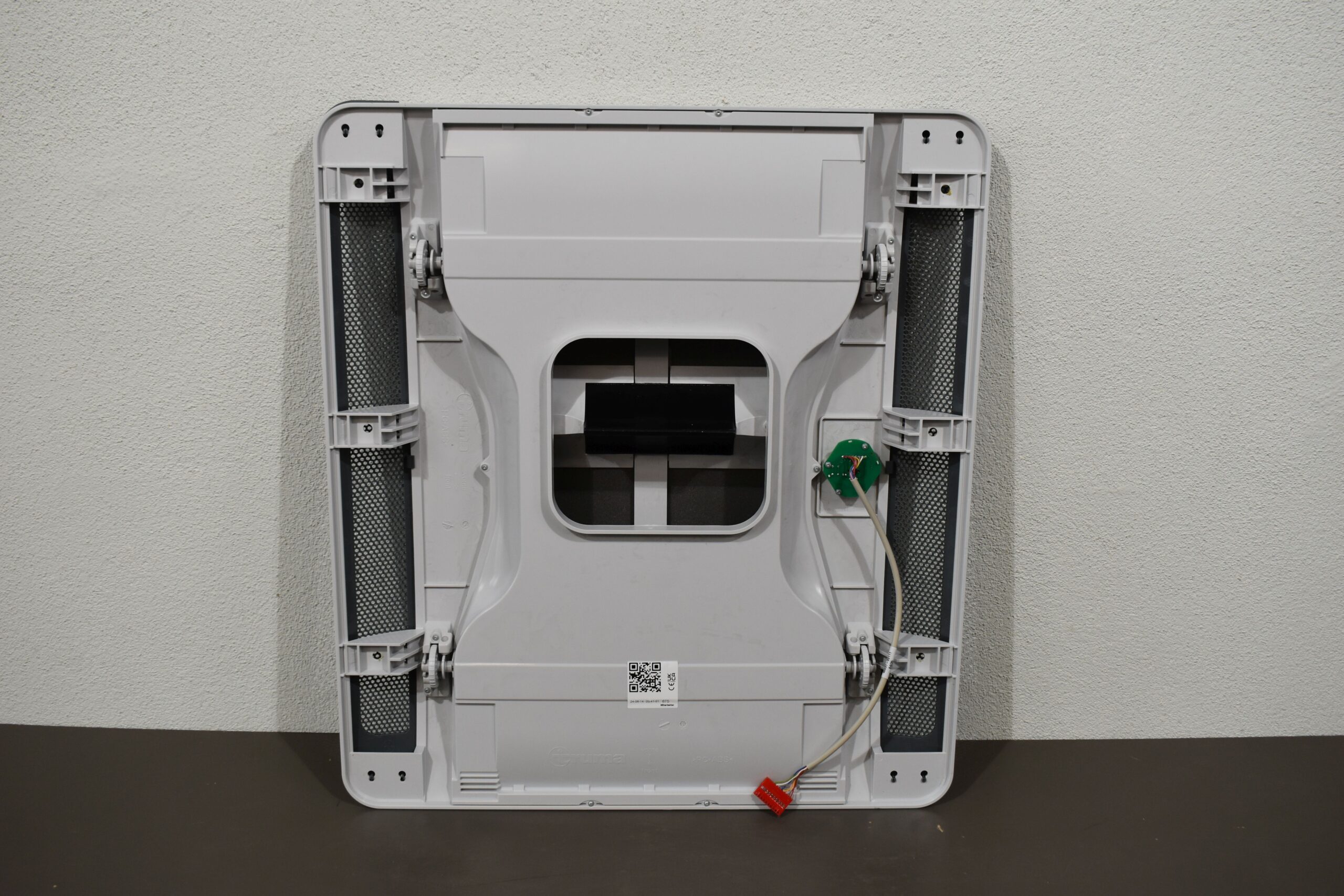 Truma Aventa Comfort Klimaanlage mit Luftverteiler – Bild 11