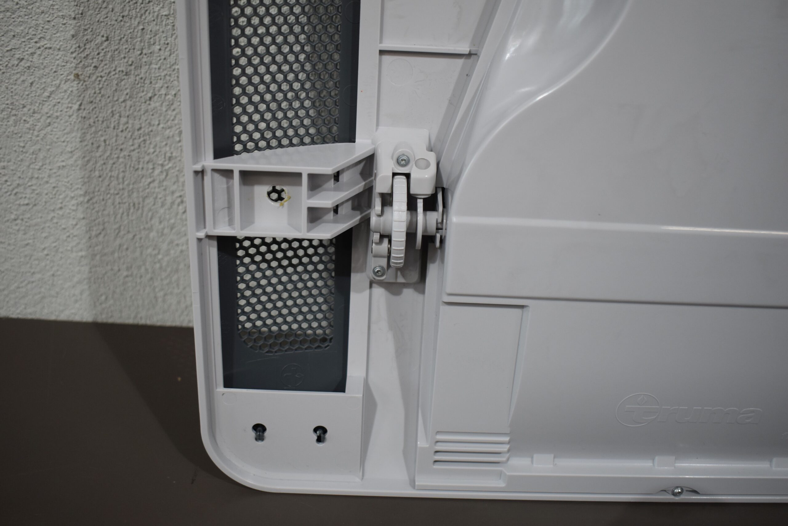 Truma Aventa Comfort Klimaanlage mit Luftverteiler – Bild 13