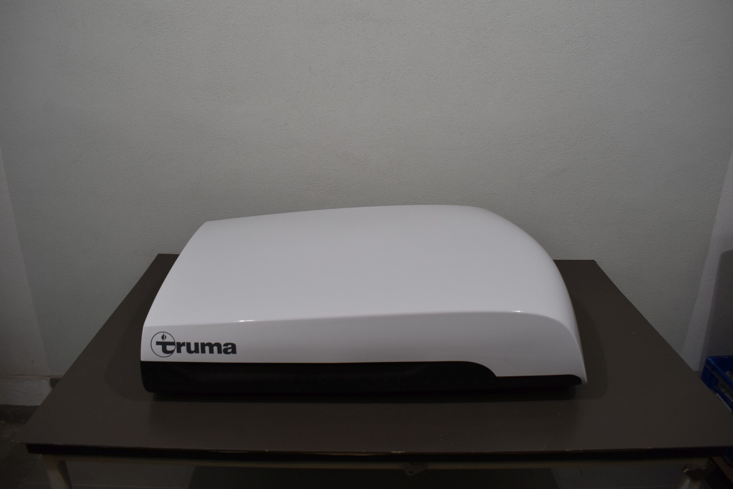 Truma Aventa Comfort Klimaanlage mit Luftverteiler