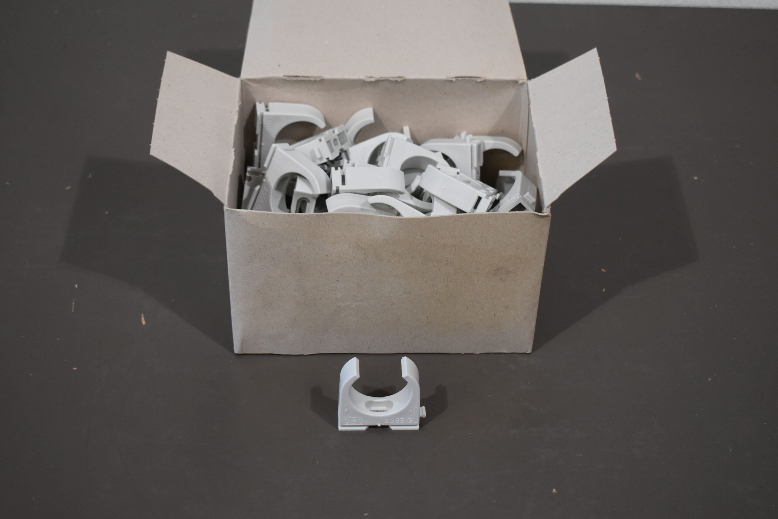 OBO Bettermann Quick-GL Klemmschellen 50Stk. – Bild 2