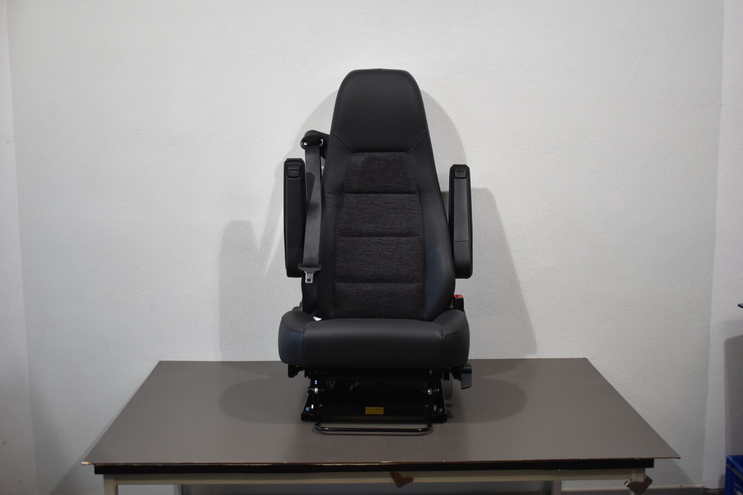 Aguti Sitz Beifahrersitz inkl. Sitzheizung