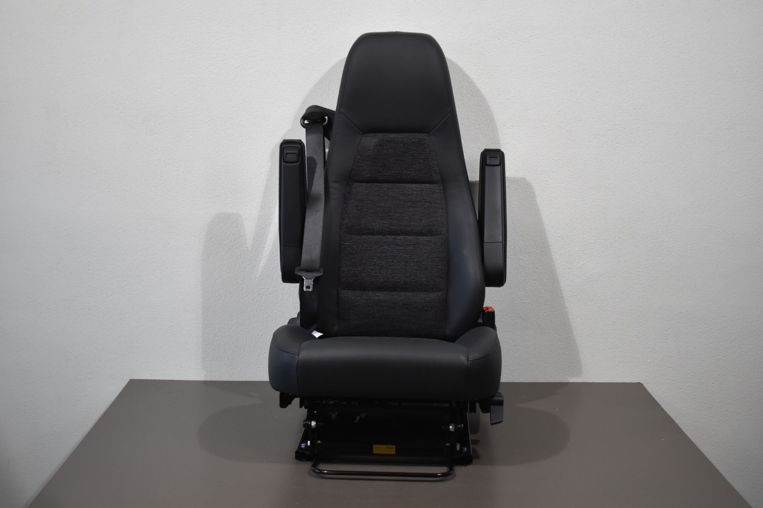 Aguti Sitz Beifahrersitz inkl. Sitzheizung – Bild 2