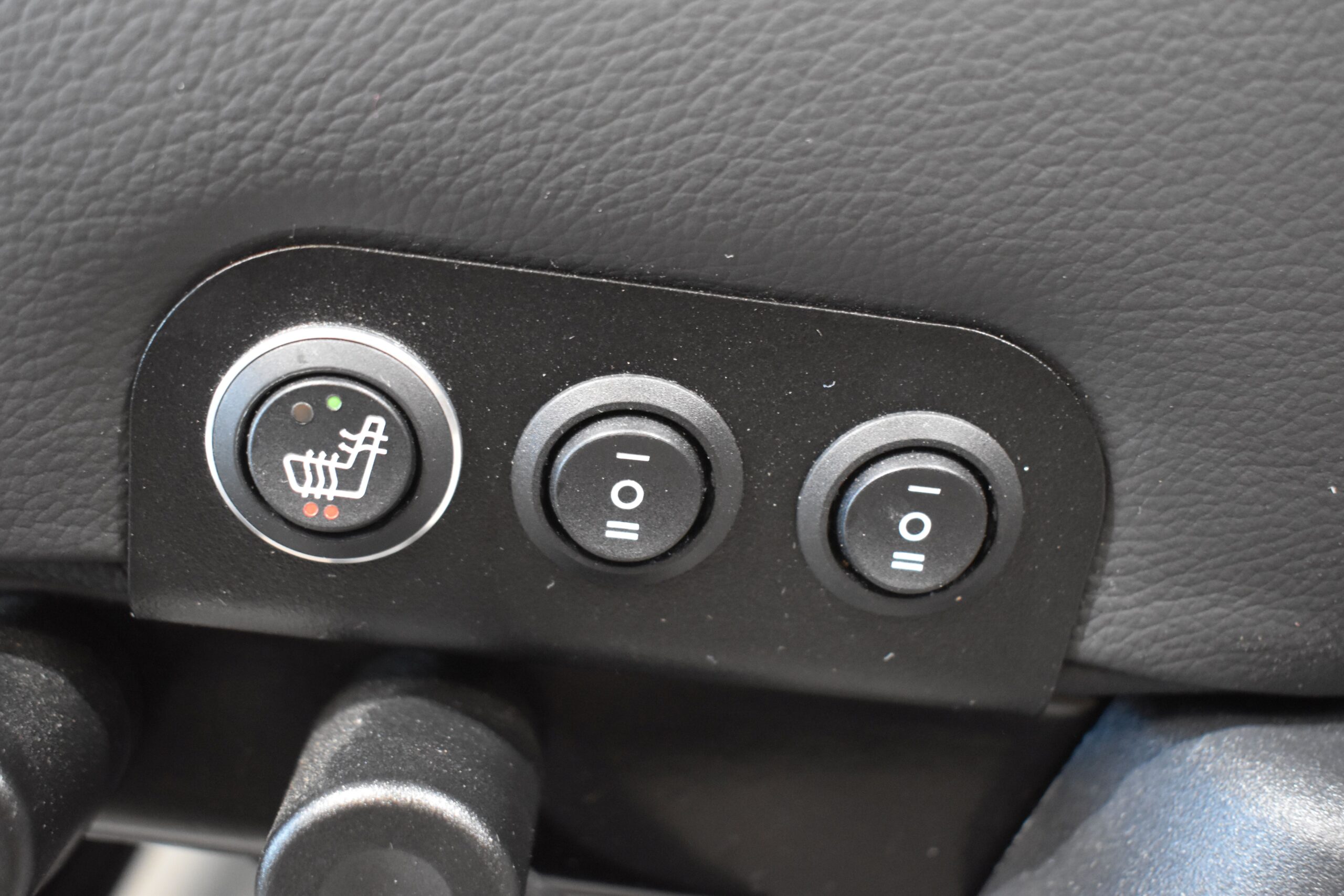 Aguti Sitz Beifahrersitz inkl. Sitzheizung – Bild 8