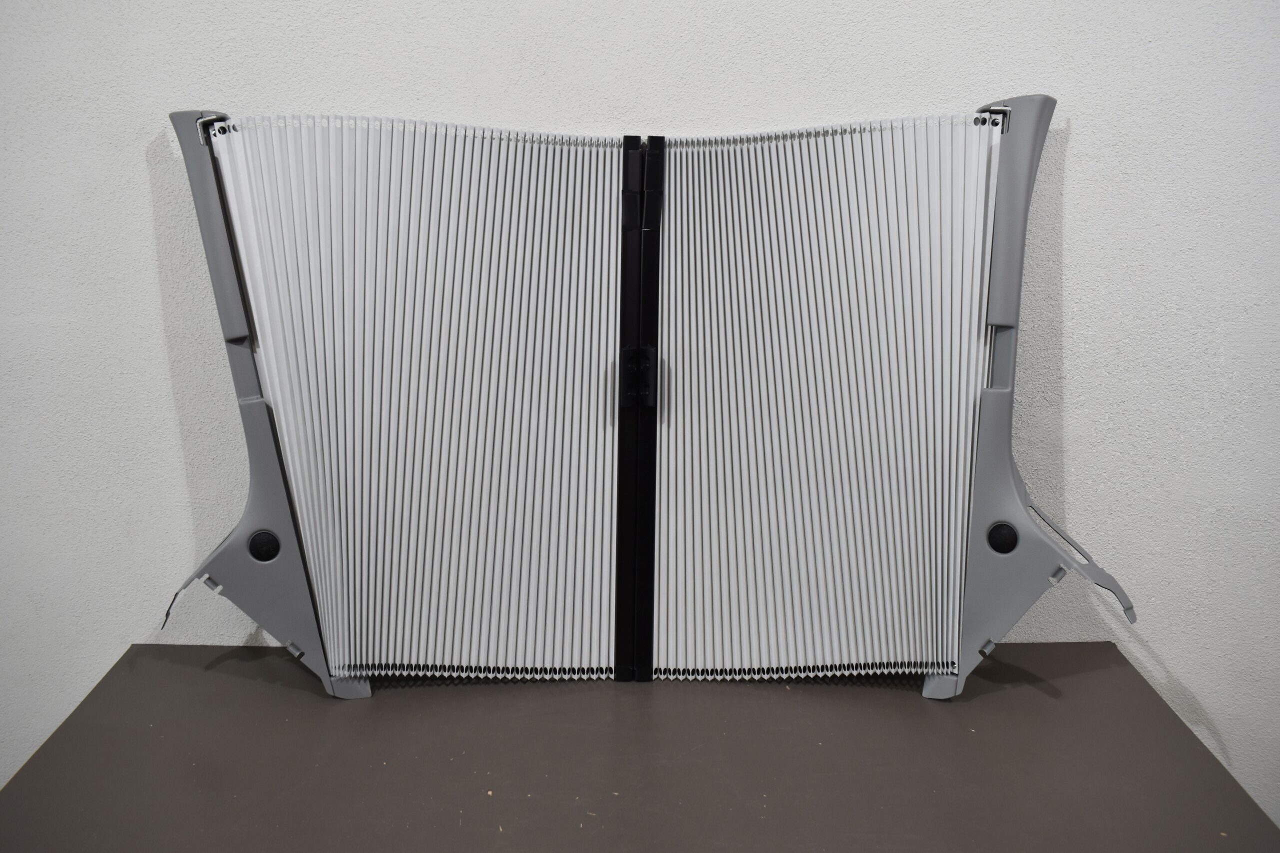 Remis Verkleidungs-Plissee für Fahrerkabine Ford Transit – Bild 2