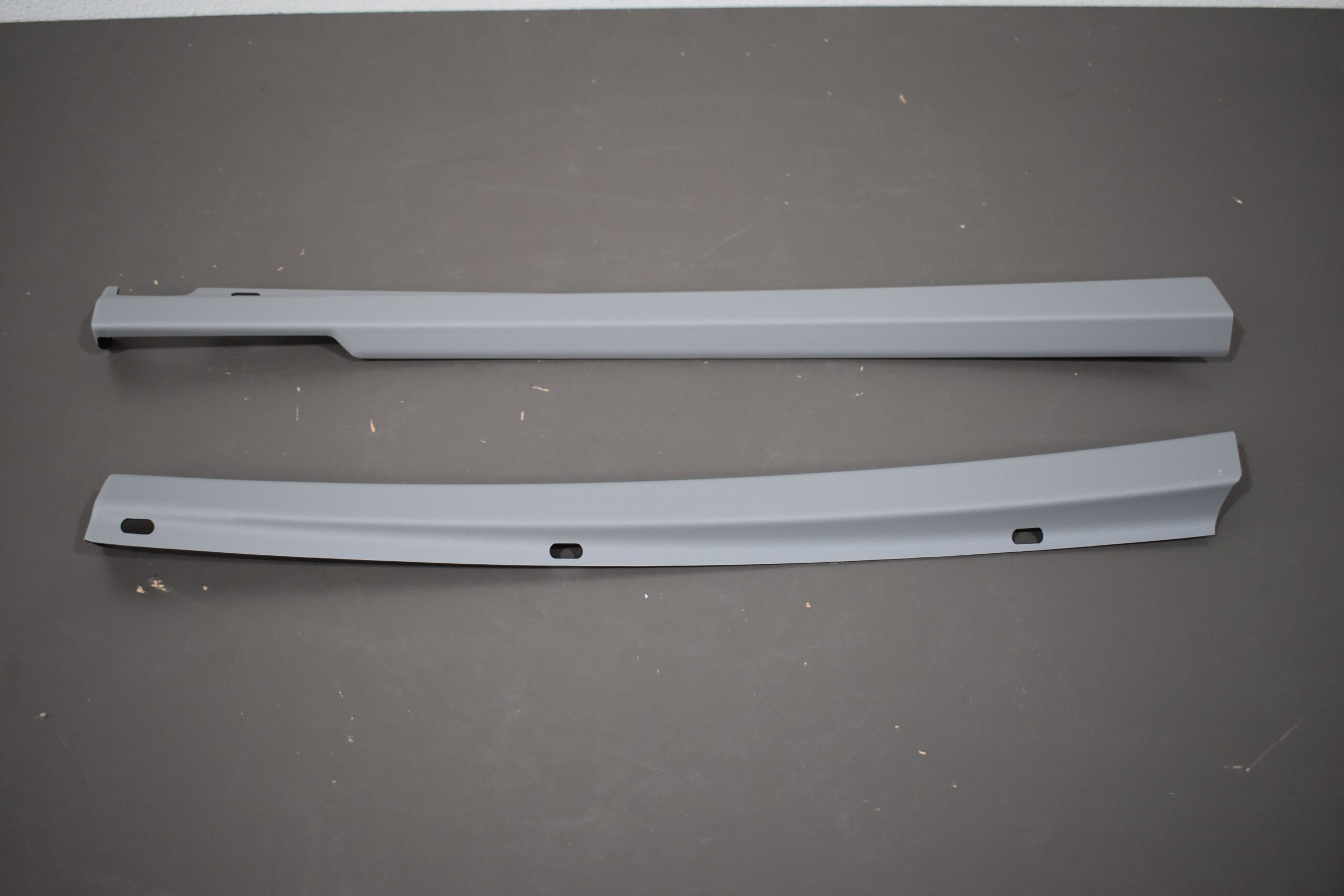 Reimo Frontscheibenrollo VW T5 2010; grau – Bild 11