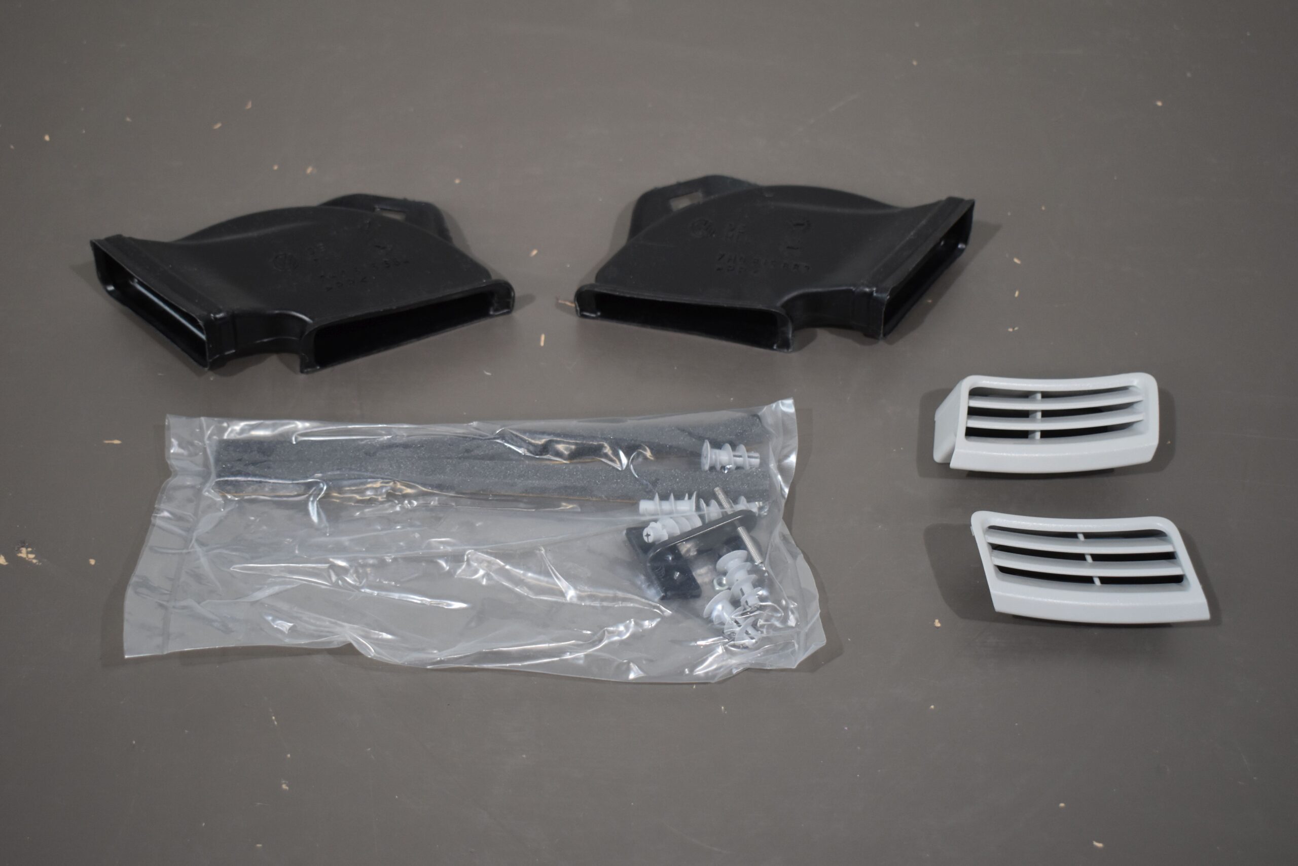 Reimo Frontscheibenrollo VW T5 2010; grau – Bild 12