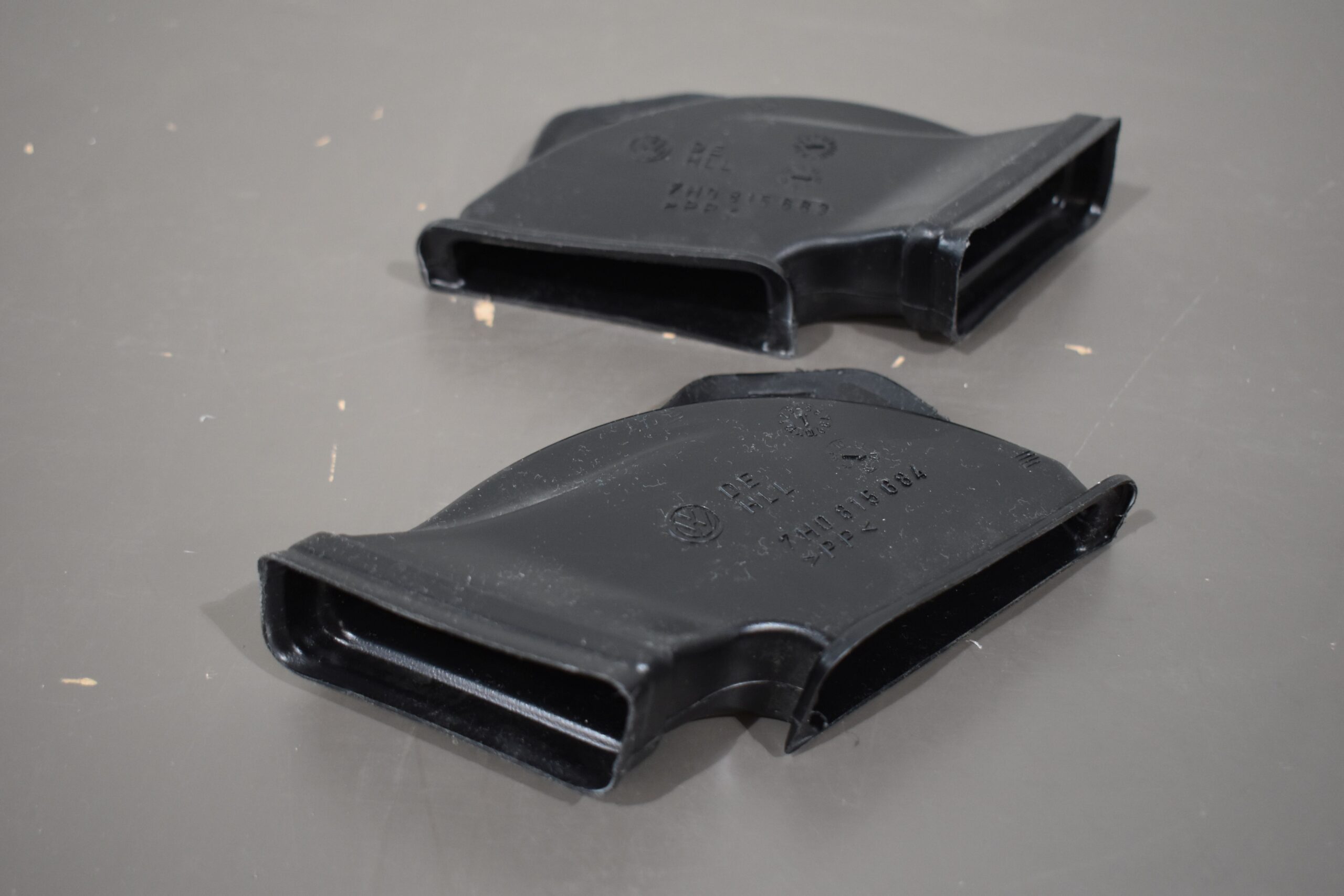 Reimo Frontscheibenrollo VW T5 2010; grau – Bild 13