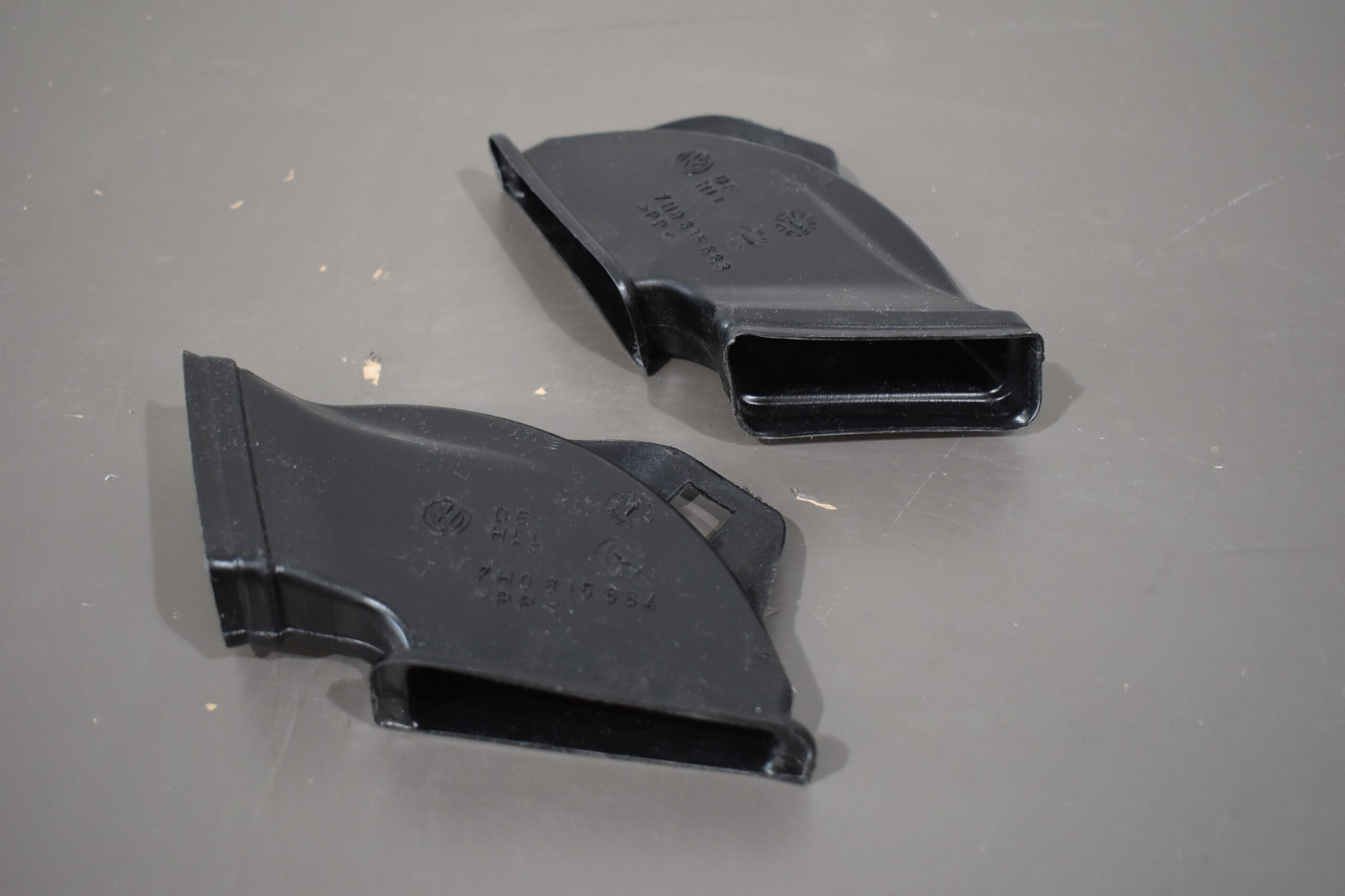 Reimo Frontscheibenrollo VW T5 2010; grau – Bild 14