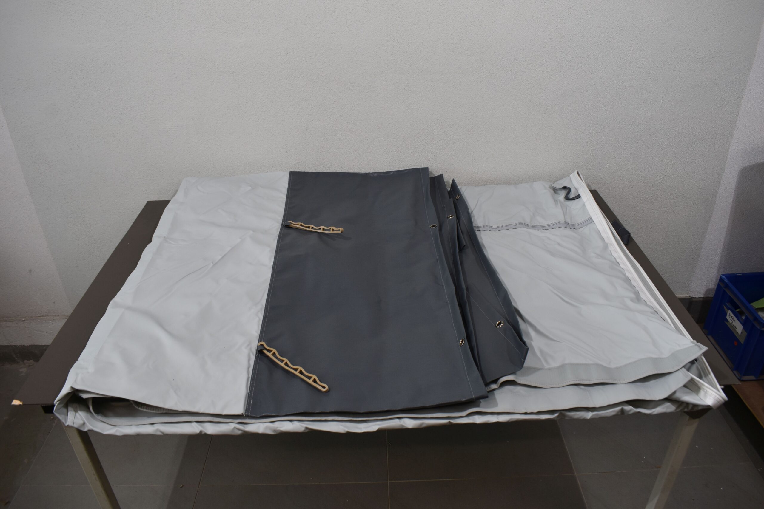 Dometic CampRoom Frontwand 4m mit Seitenwand links 2,5m – Bild 4