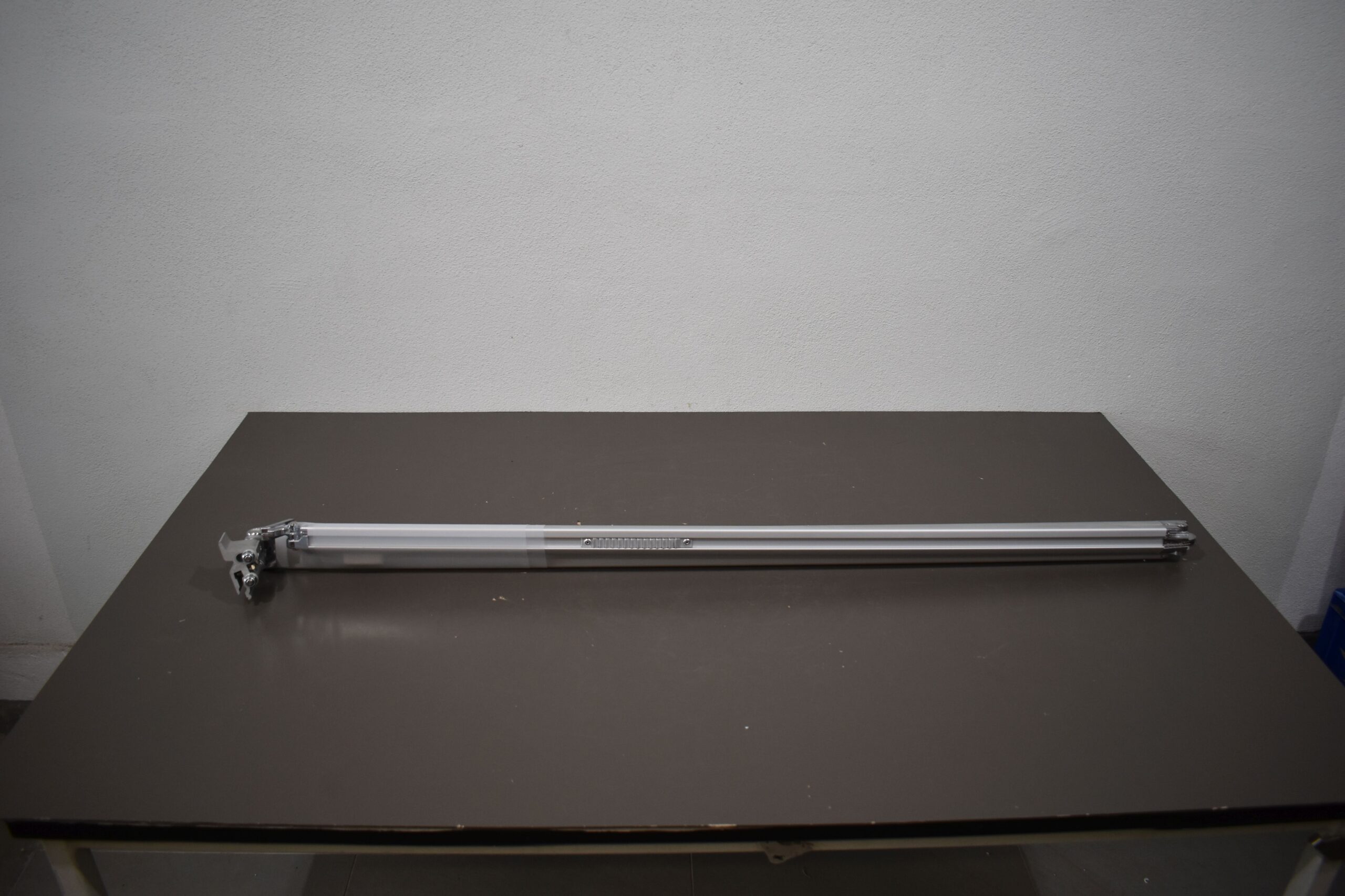 Thule Omnistor 5200 Gelenkarm links 2,5m