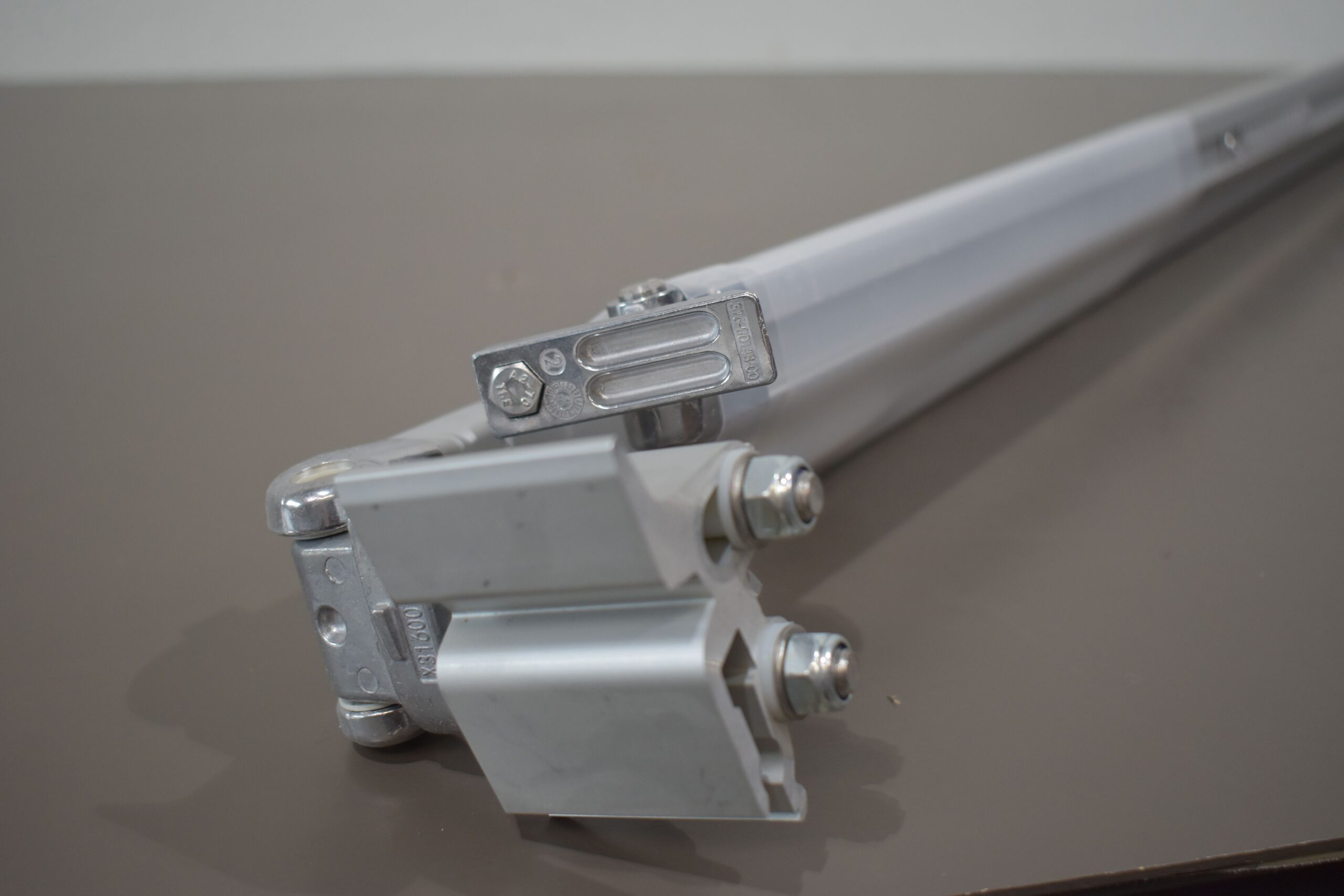 Thule Omnistor 5200 Gelenkarm links 2,5m – Bild 5