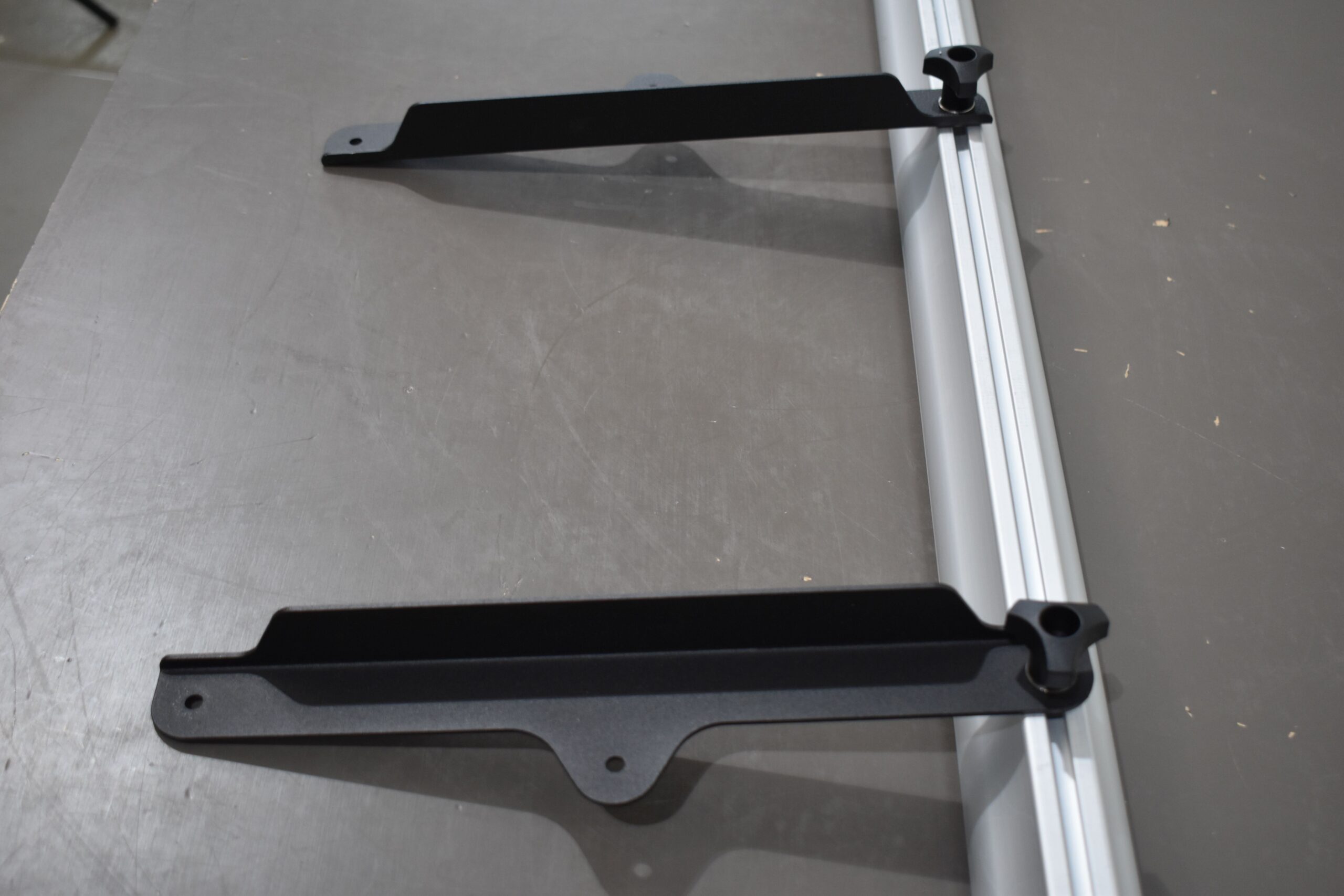 Thule Zusatzschiene Esse4 4th Rail Kit – Bild 10