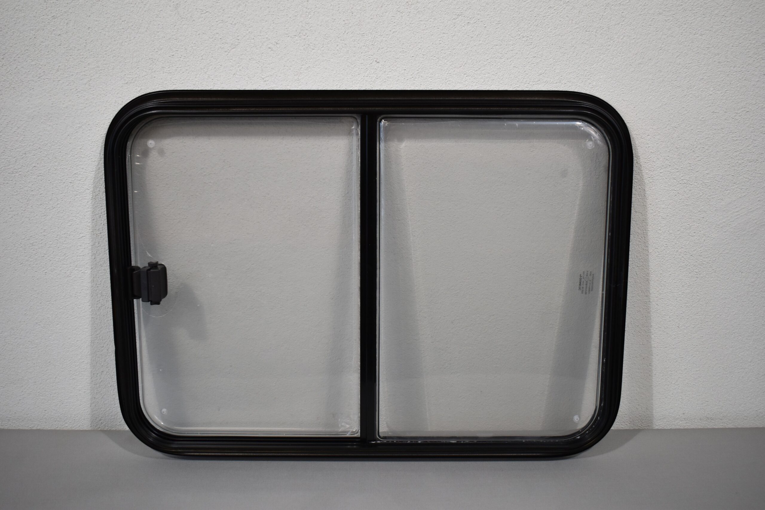 Dometic S7 Schiebefenster 700x500mm; schwarz – Bild 4