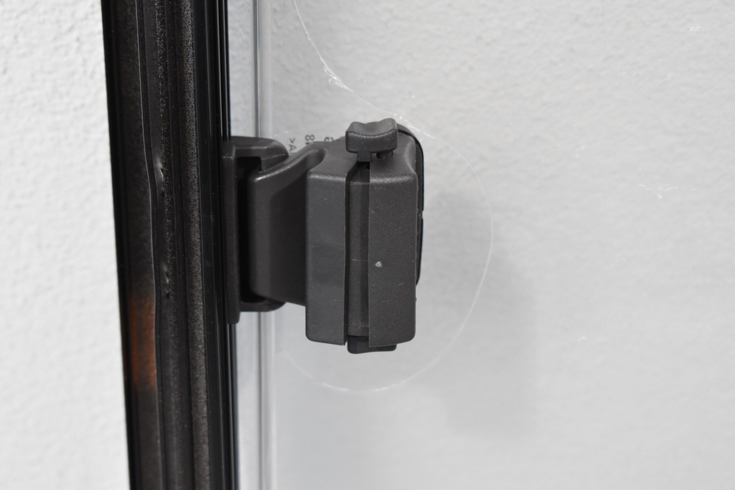 Dometic S7 Schiebefenster 700x500mm; schwarz – Bild 5