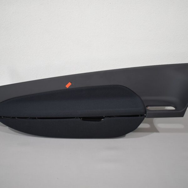 Alternative view of Niesmann und Bischoff Armaturenbrett-Oberteil links; mit Auszug