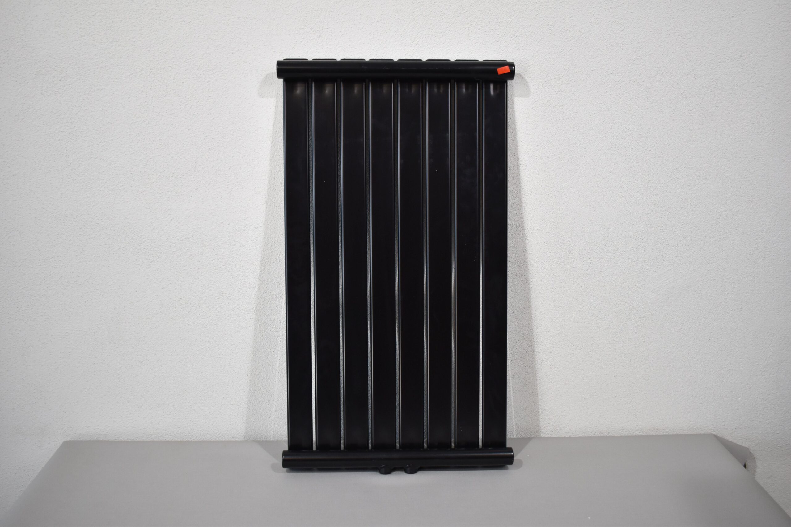 Heizkörper mit Mittelanschluss 800x450mm – Bild 4