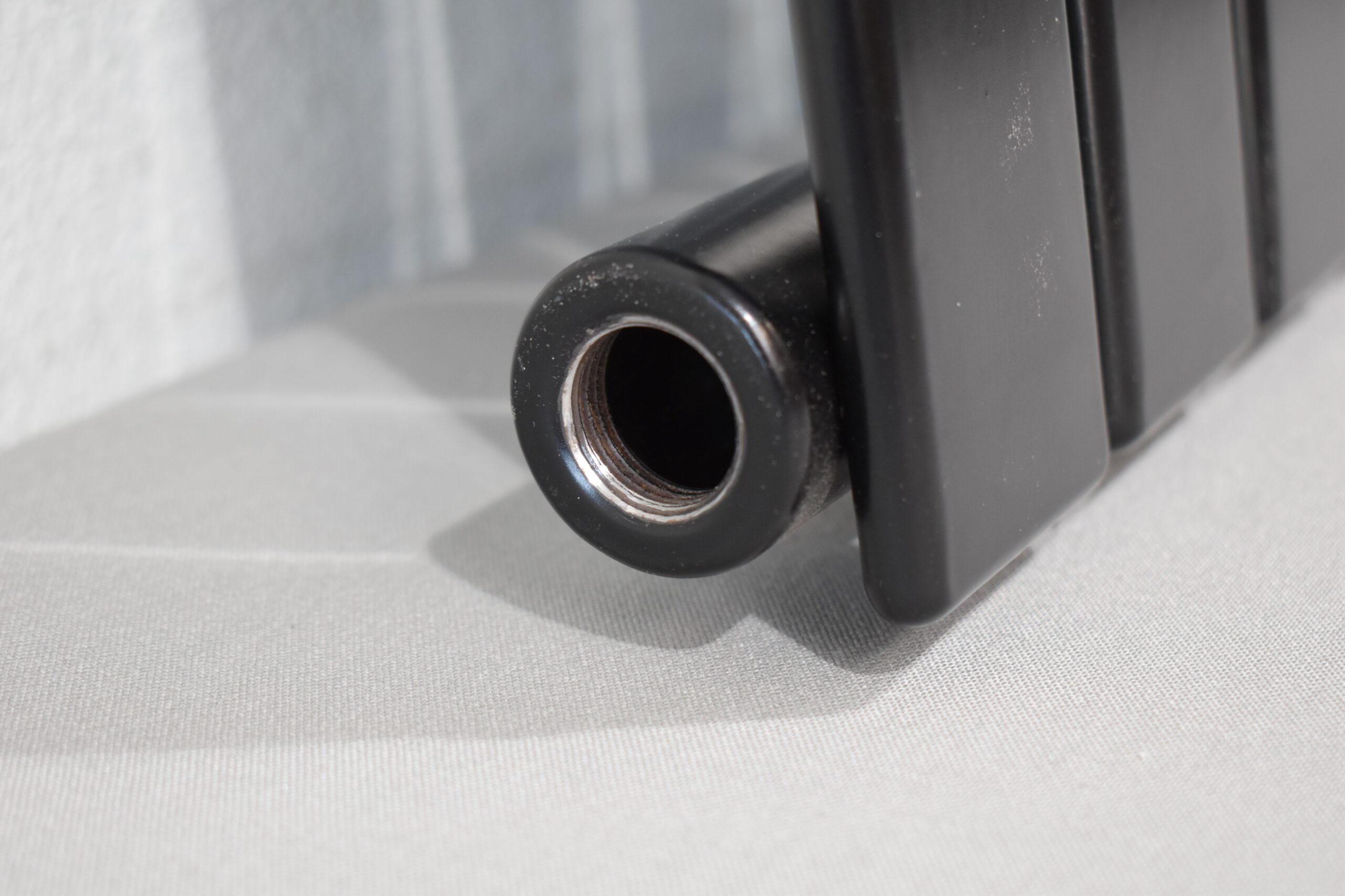 Heizkörper mit Mittelanschluss 800x450mm – Bild 11