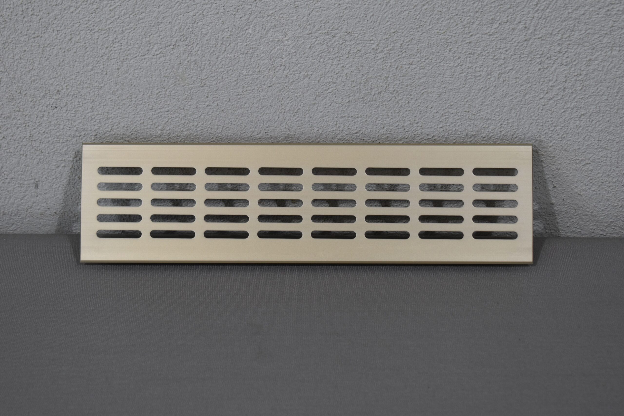 Belüftungsgitter / Stegblech 280x65mm – Bild 2