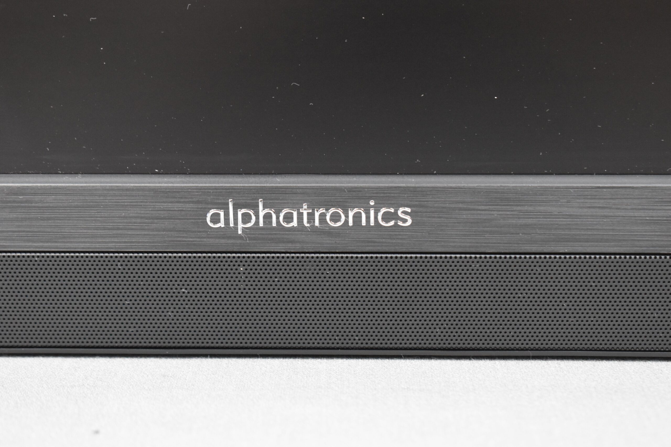 Alphatronics SLA-Linie+ Smart TV 22" – Bild 3