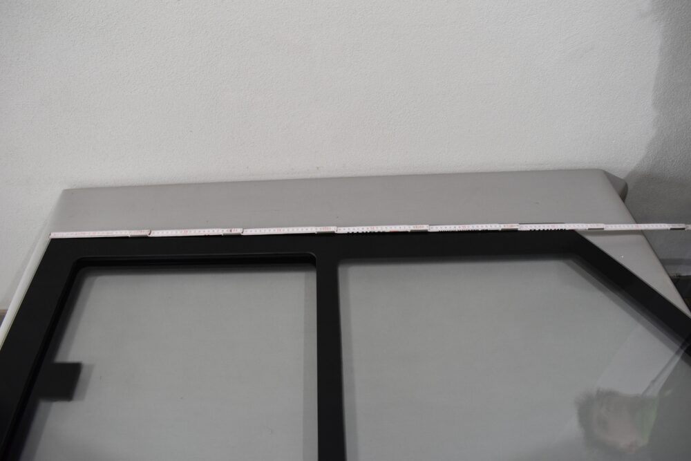 Eura Mobil Fahrerhausfenster Mekuwa Glasflächenschiebfenster rechts – Bild 13