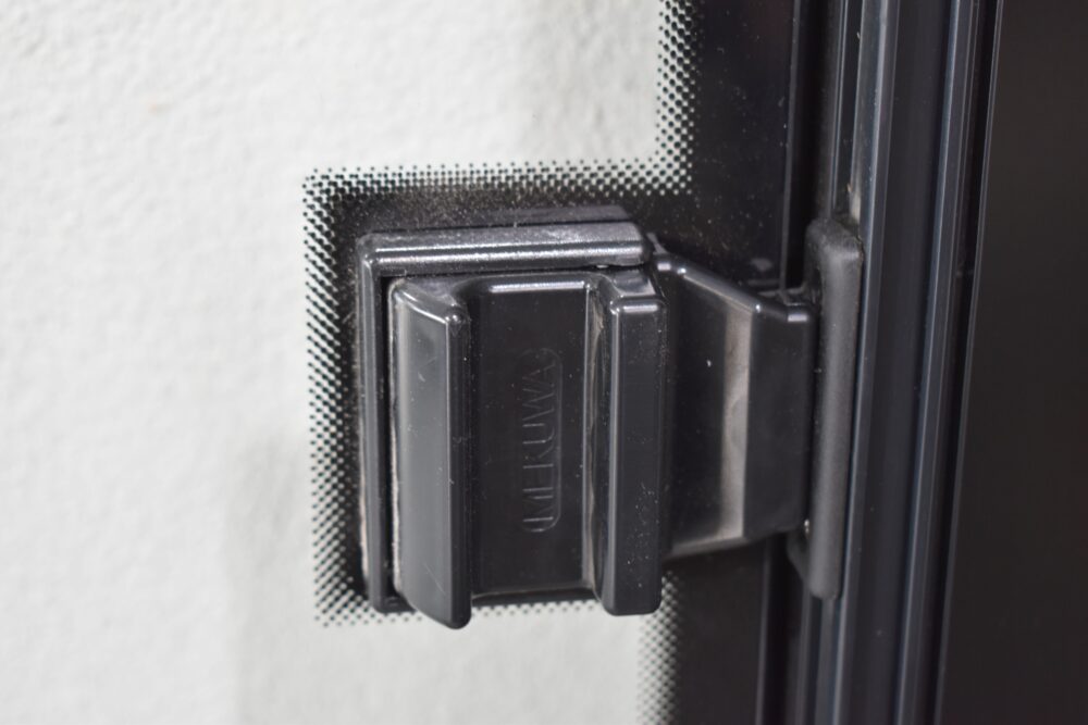 Eura Mobil Fahrerhausfenster Mekuwa Glasflächenschiebfenster rechts – Bild 6
