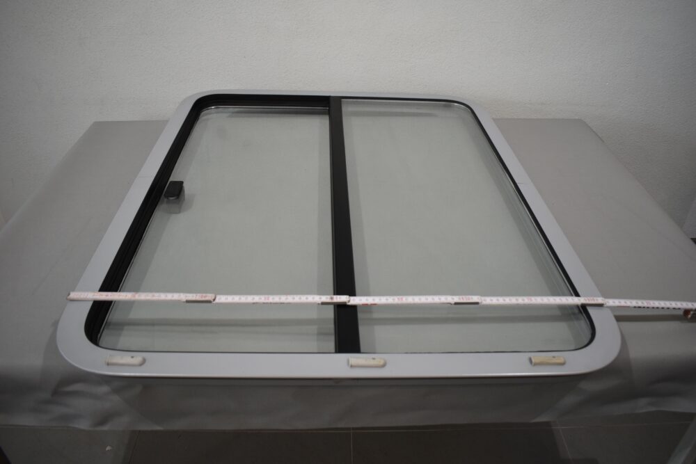Niesmann und Bischoff Mekuwa Schiebefenster Beifahrerseite 1030x830mm – Bild 8