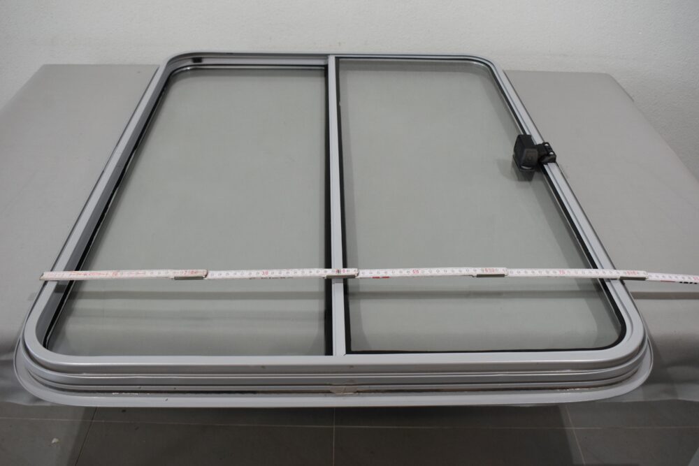 Niesmann und Bischoff Mekuwa Schiebefenster Beifahrerseite 1030x830mm – Bild 12