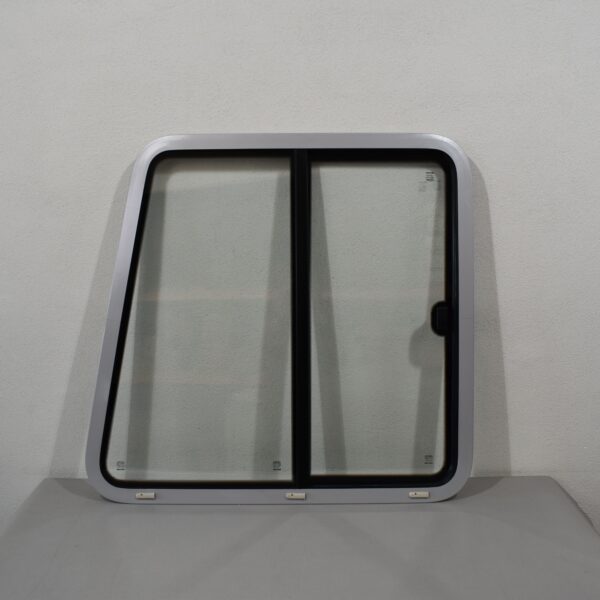 Niesmann und Bischoff Mekuwa Schiebefenster Fahrerseite 935x985mm