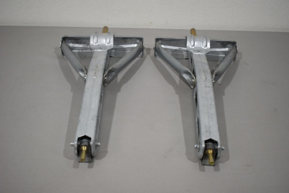 Knott Wohnwagen Ausdrehstützen / Kurbelstützen 2er-Set – Bild 13