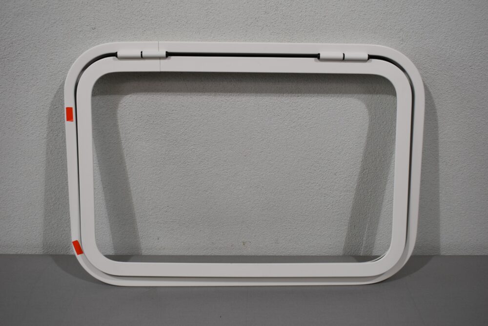 Eura Mobil Klappenrahmen weiß; 620x420mm – Bild 2