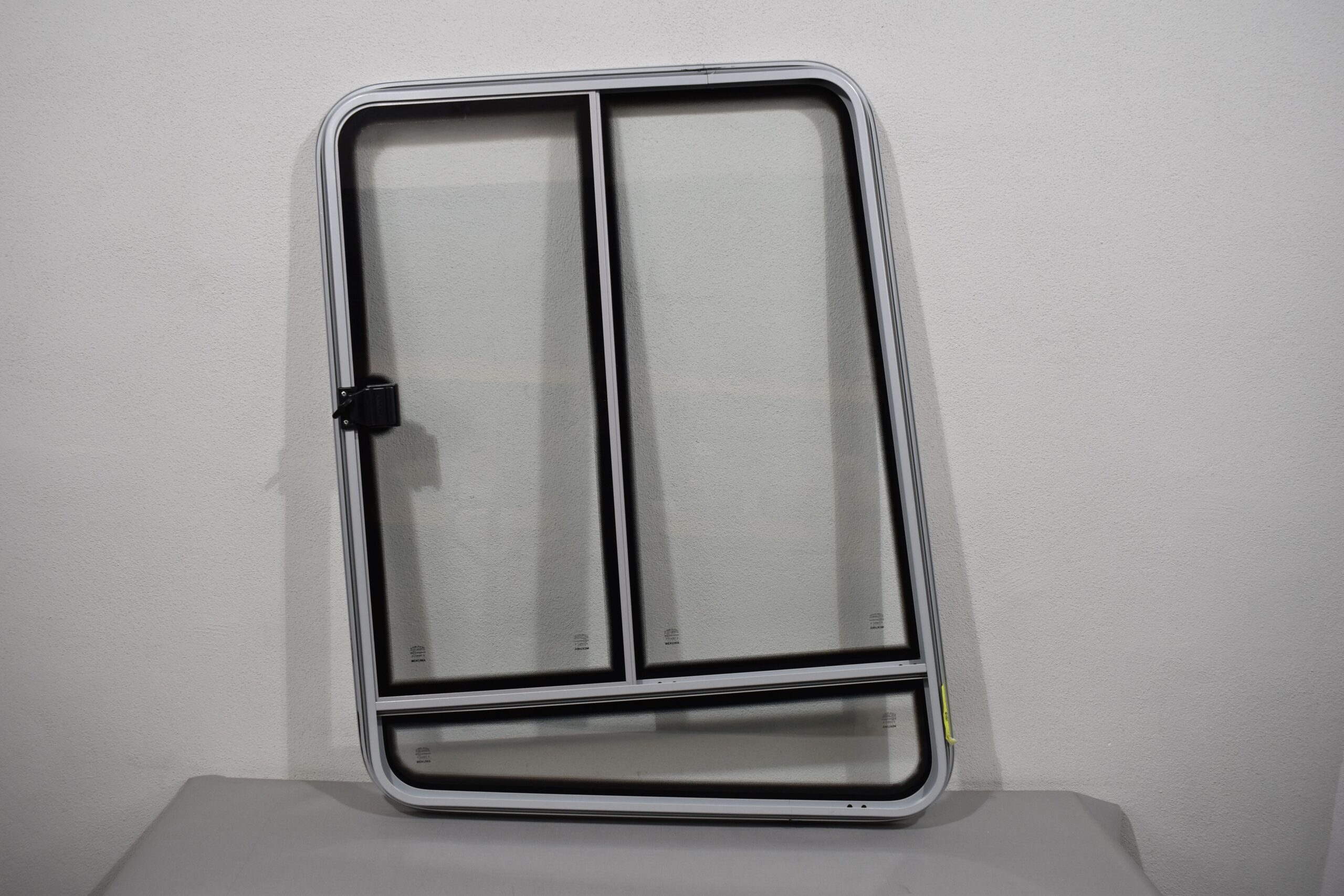 Niesmann und Bischoff Mekuwa Schiebefenster Fahrerseite – Bild 5