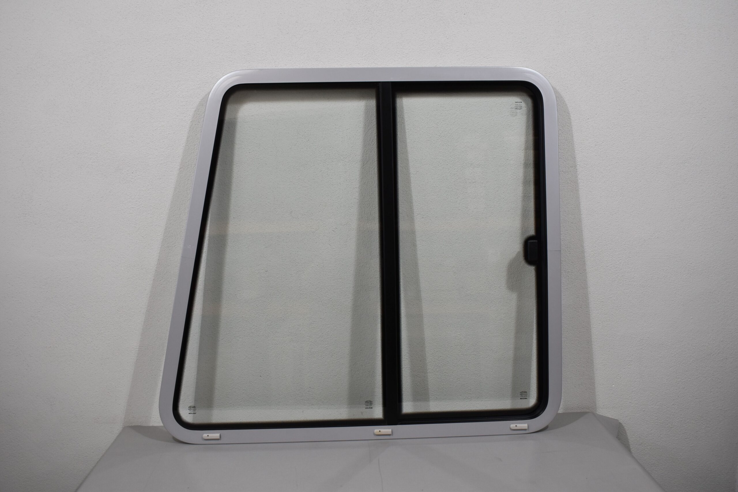 Niesmann und Bischoff Mekuwa Schiebefenster Fahrerseite