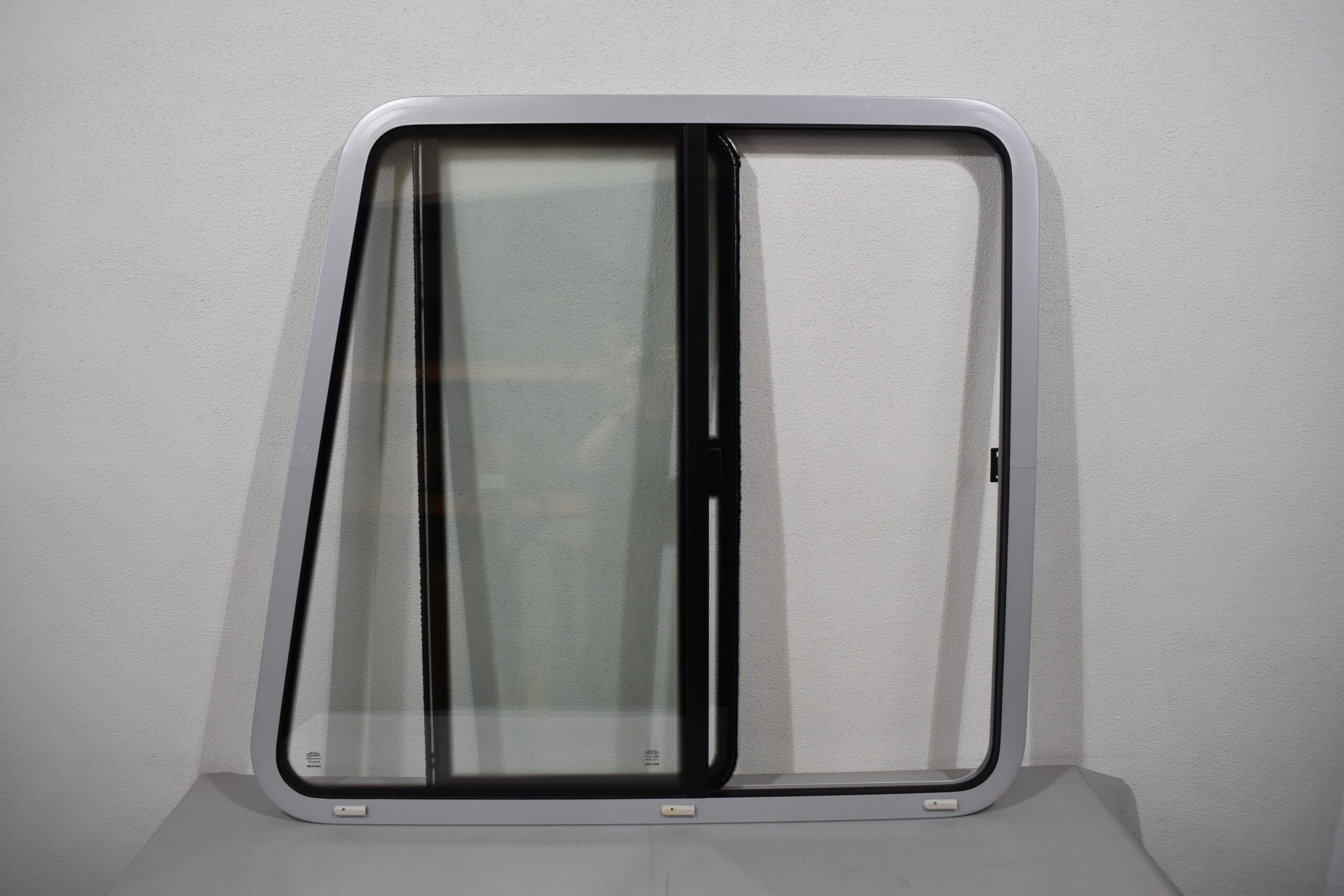 Niesmann und Bischoff Mekuwa Schiebefenster Fahrerseite – Bild 3