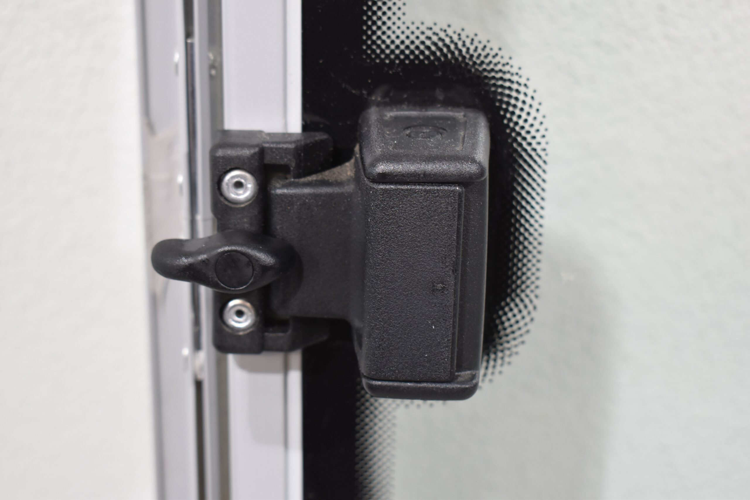 Niesmann und Bischoff Mekuwa Schiebefenster Fahrerseite – Bild 6