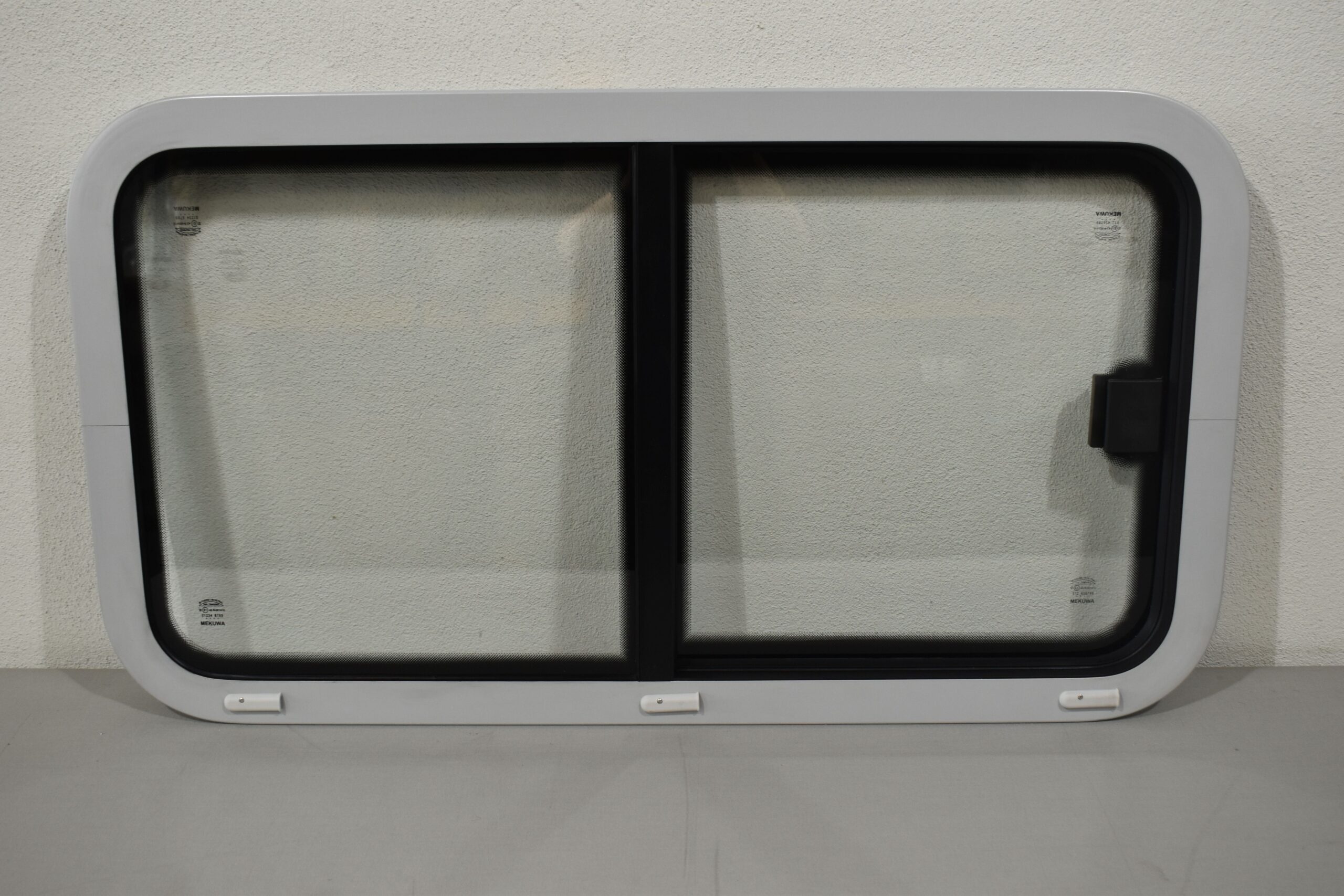 Niesmann und Bischoff Mekuwa Schiebefenster Fahrerseite – Bild 2