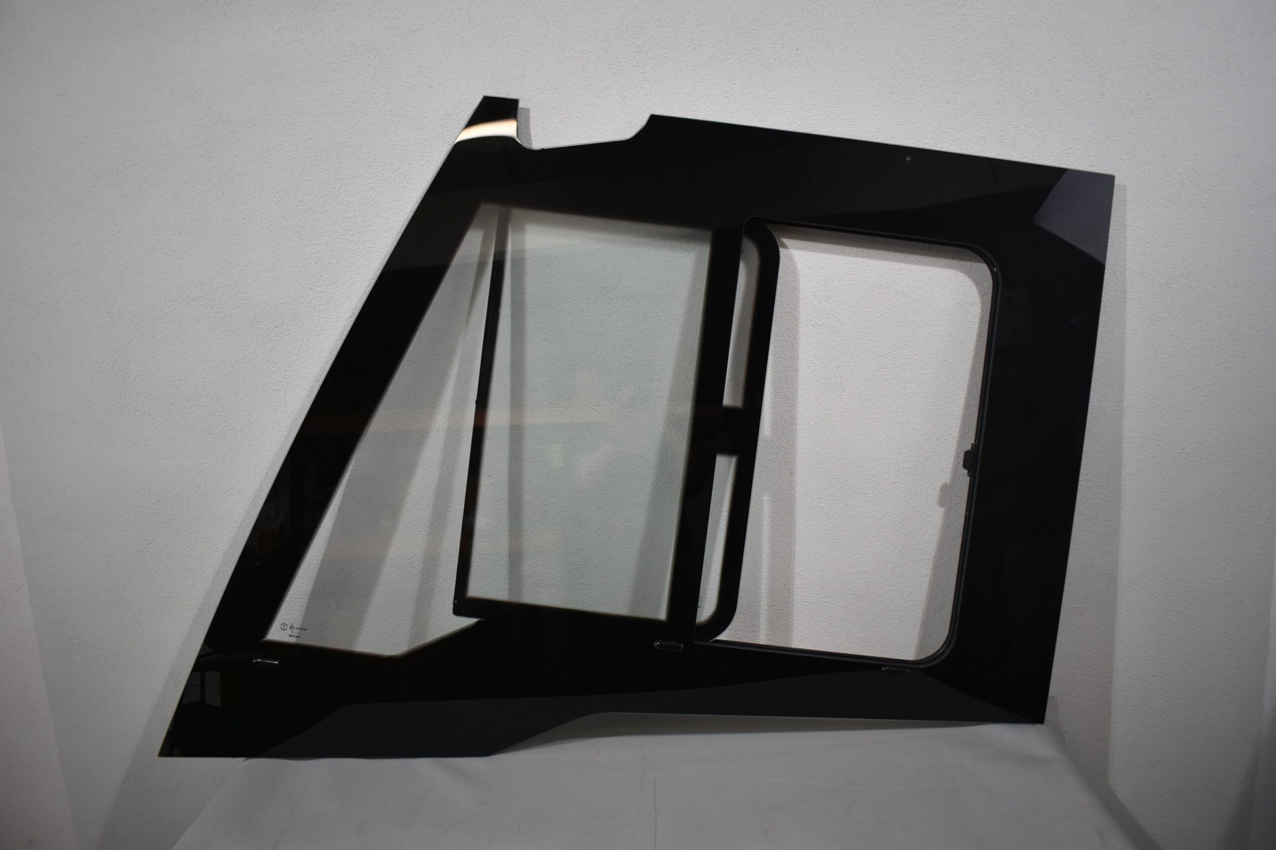 Niesmann und Bischoff Fahrerhausfenster links – Bild 3