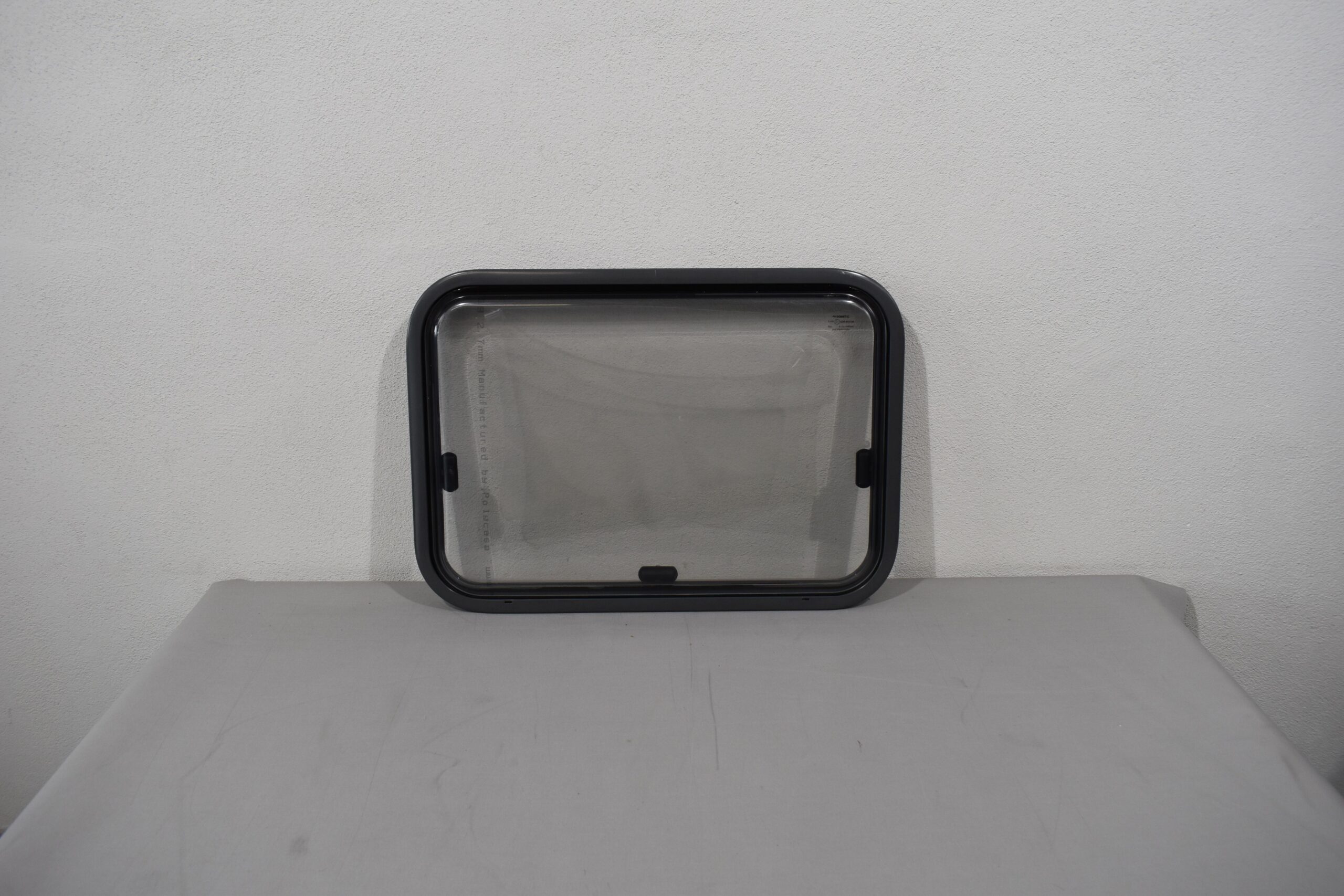 Dometic S7 Fenster feststehend 650x450mm
