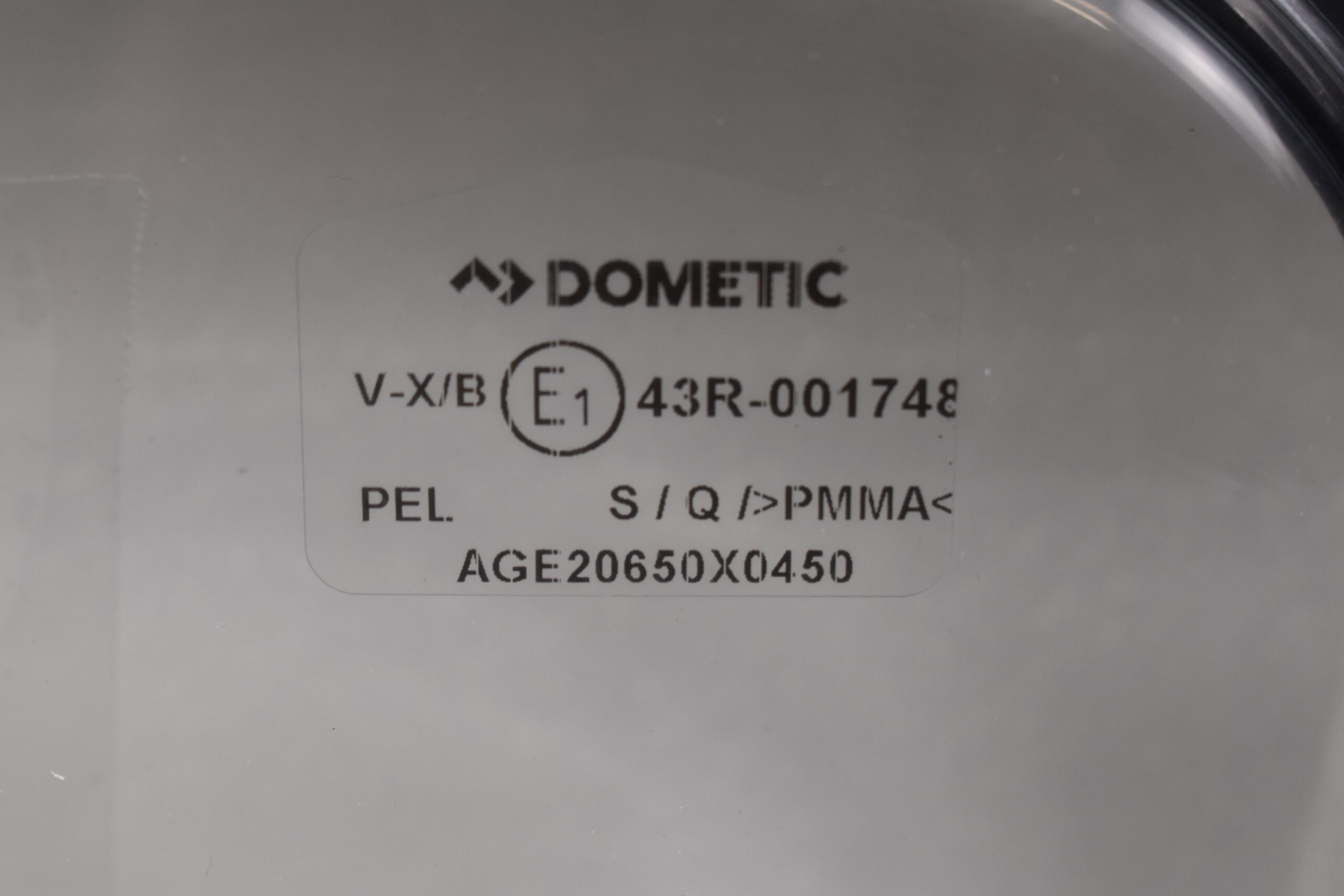 Dometic S7 Fenster feststehend 650x450mm – Bild 3