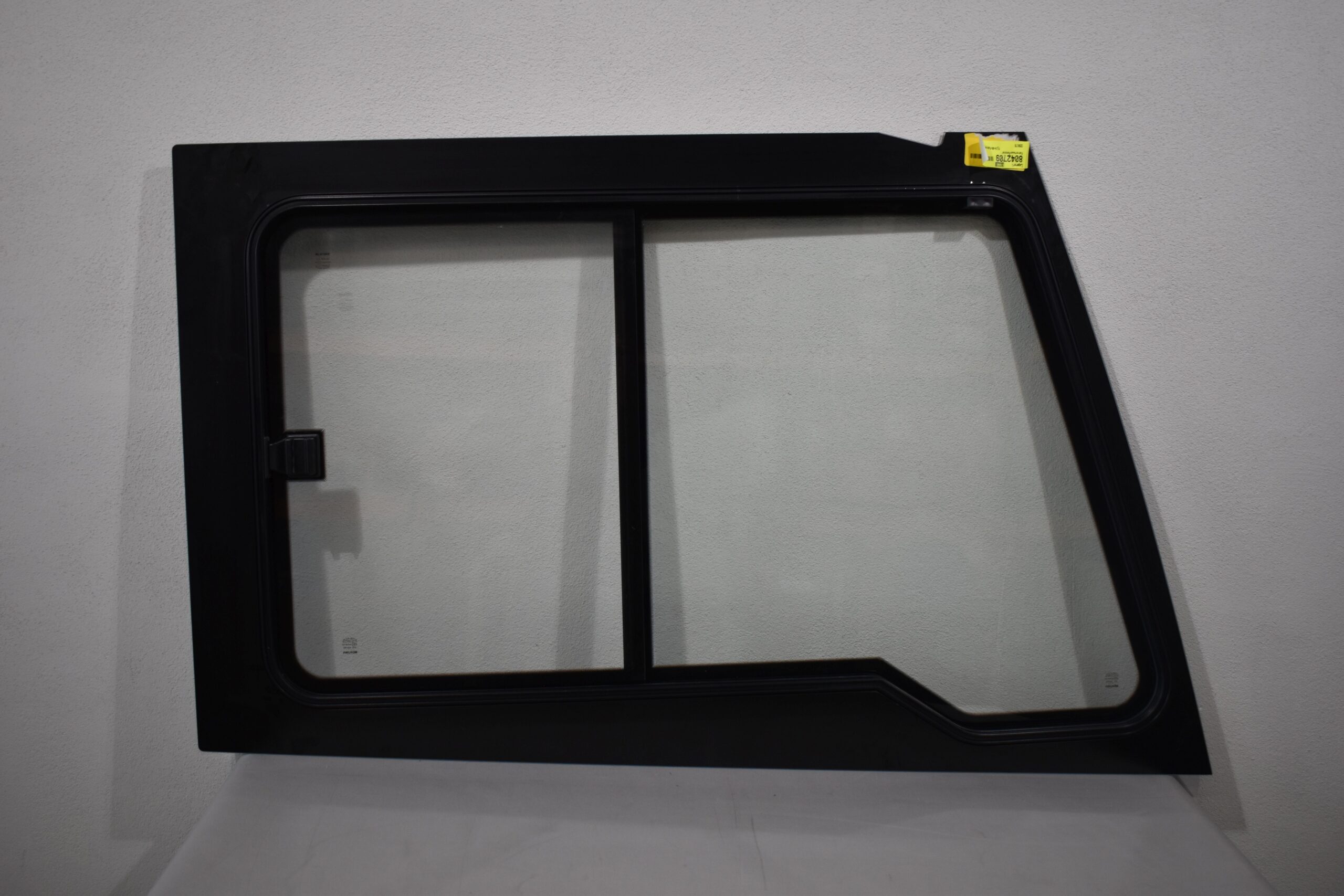 Niesmann und Bischoff Arto 2013 Fahrerhausfenster links – Bild 6