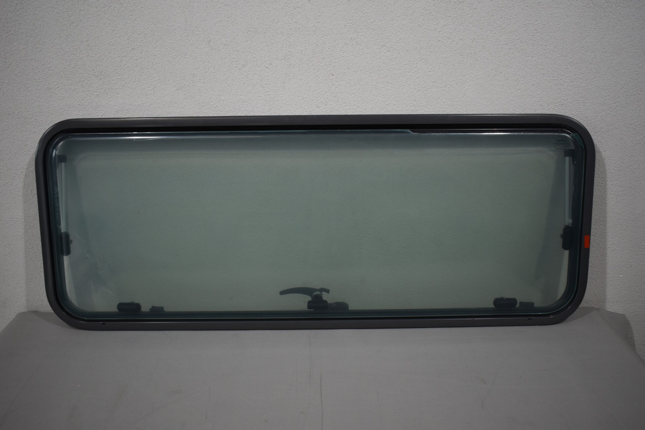 Dometic S7 Ausstellfenster 1200x450mm – Bild 2