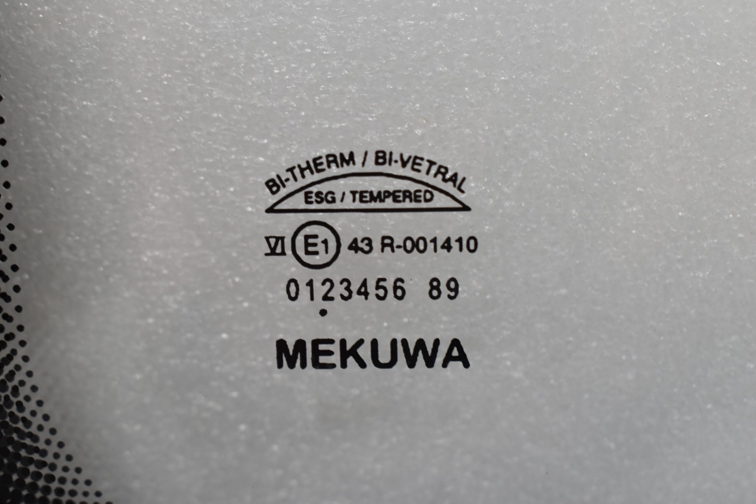 Niesmann und Bischoff Mekuwa Schiebefenster Beifahrerseite 1200x690mm – Bild 4