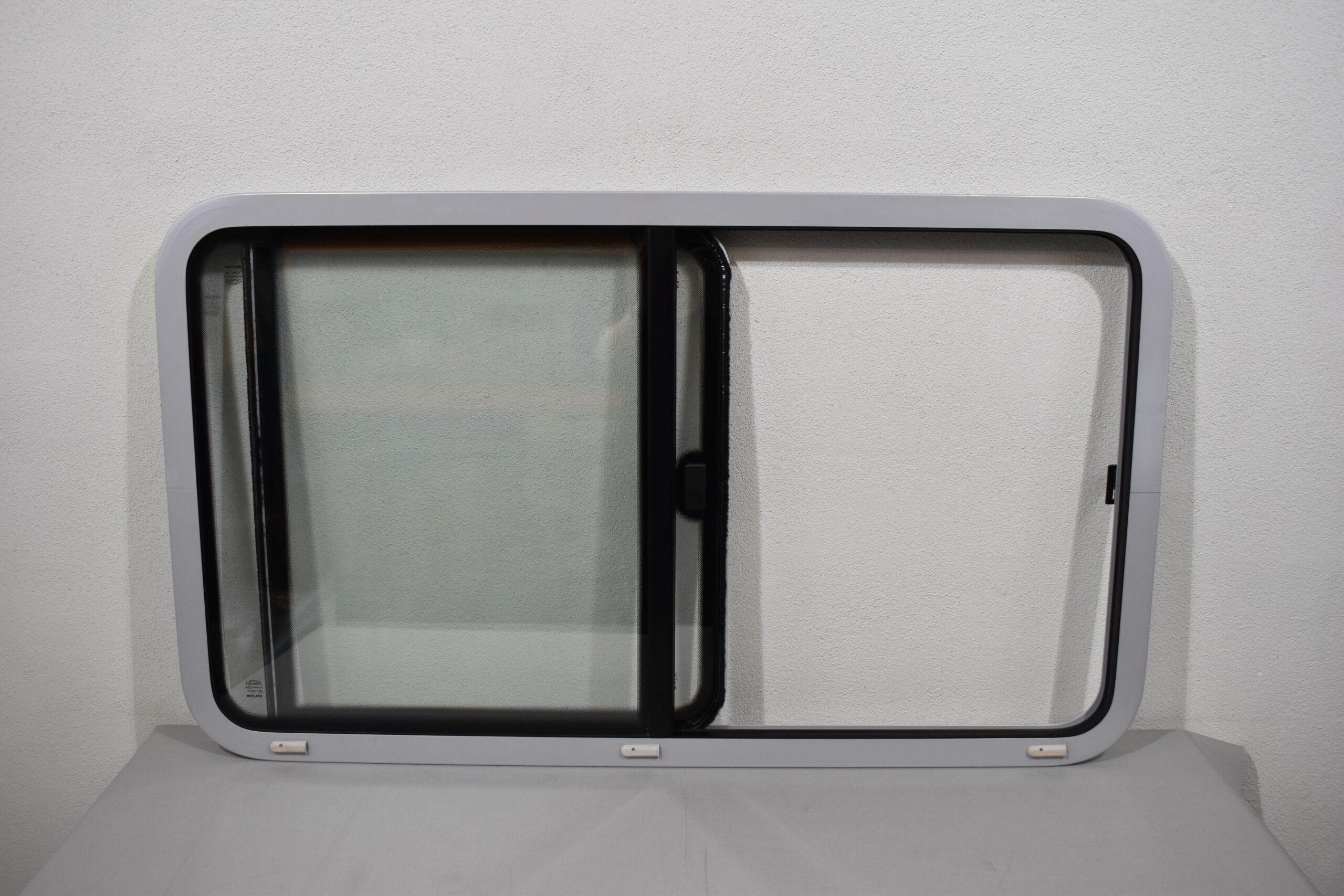 Niesmann und Bischoff Mekuwa Schiebefenster Fahrerseite – Bild 3