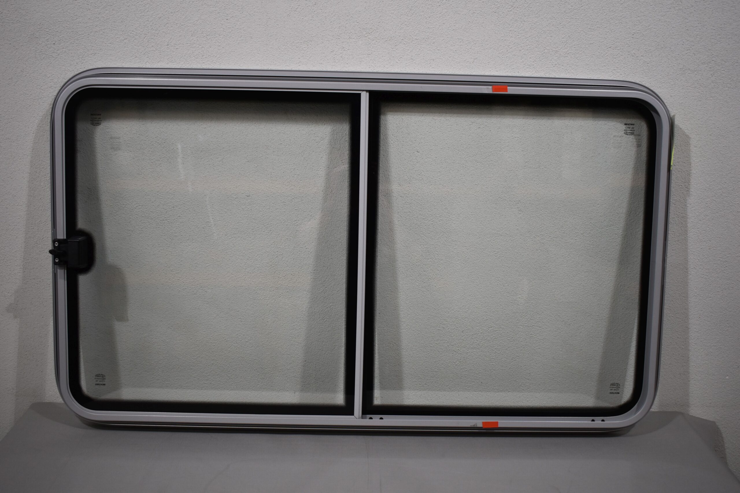 Niesmann und Bischoff Mekuwa Schiebefenster Fahrerseite – Bild 7